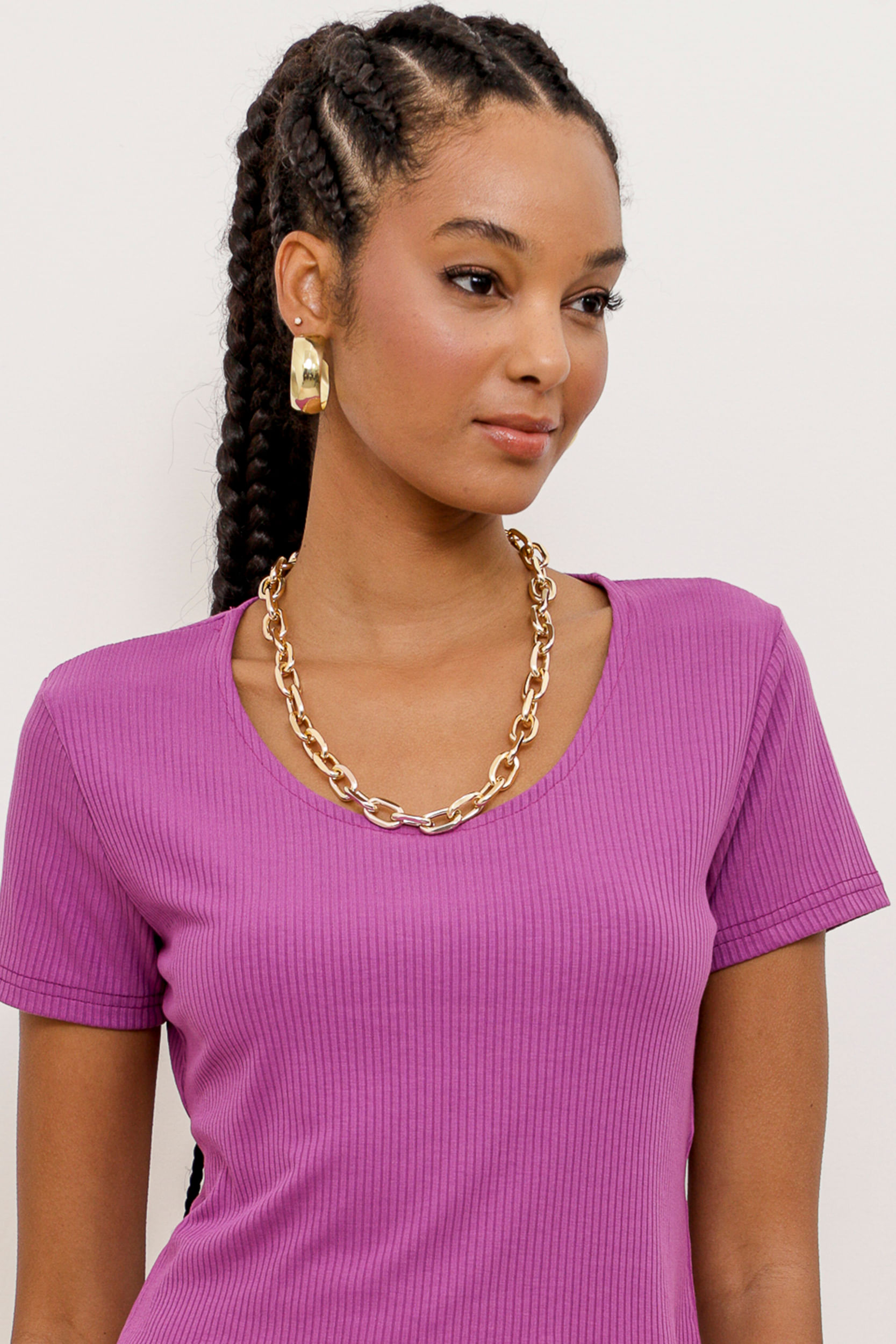 9033917 - Camiseta Rib Cropped Decote U ROXO 9033917 - Camiseta Rib Cropped Decote U ROXO - Imagem 2