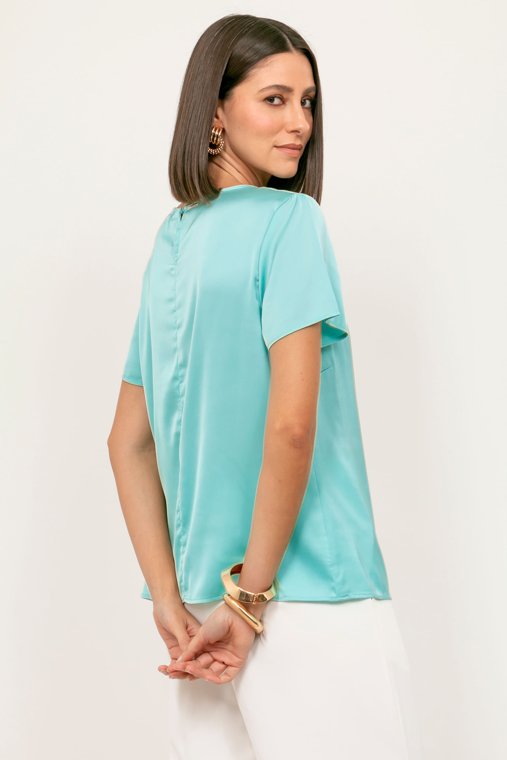 9034670 - Blusa Basic Sedinha VERDE 9034670 - Blusa Basic Sedinha VERDE