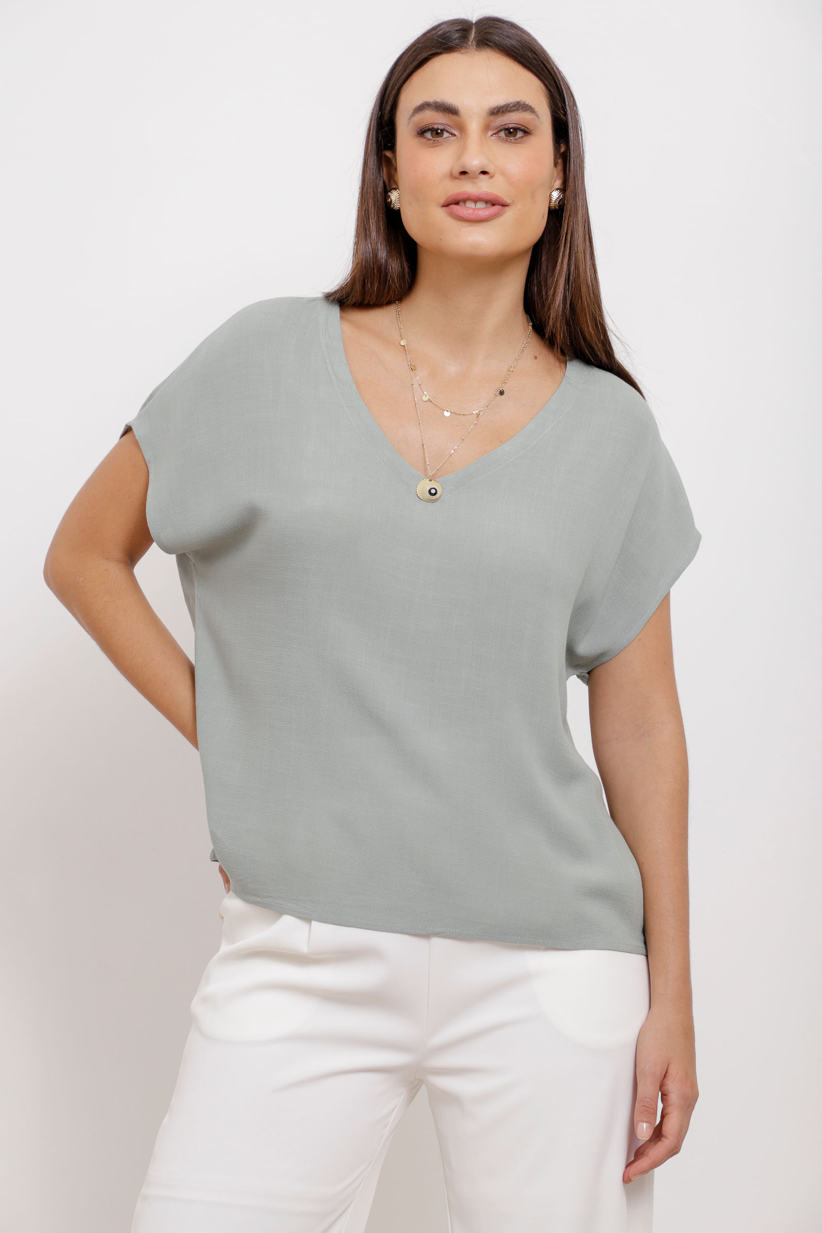 9034645 - Blusa Ampla Com Colar Caracol  VERDE 