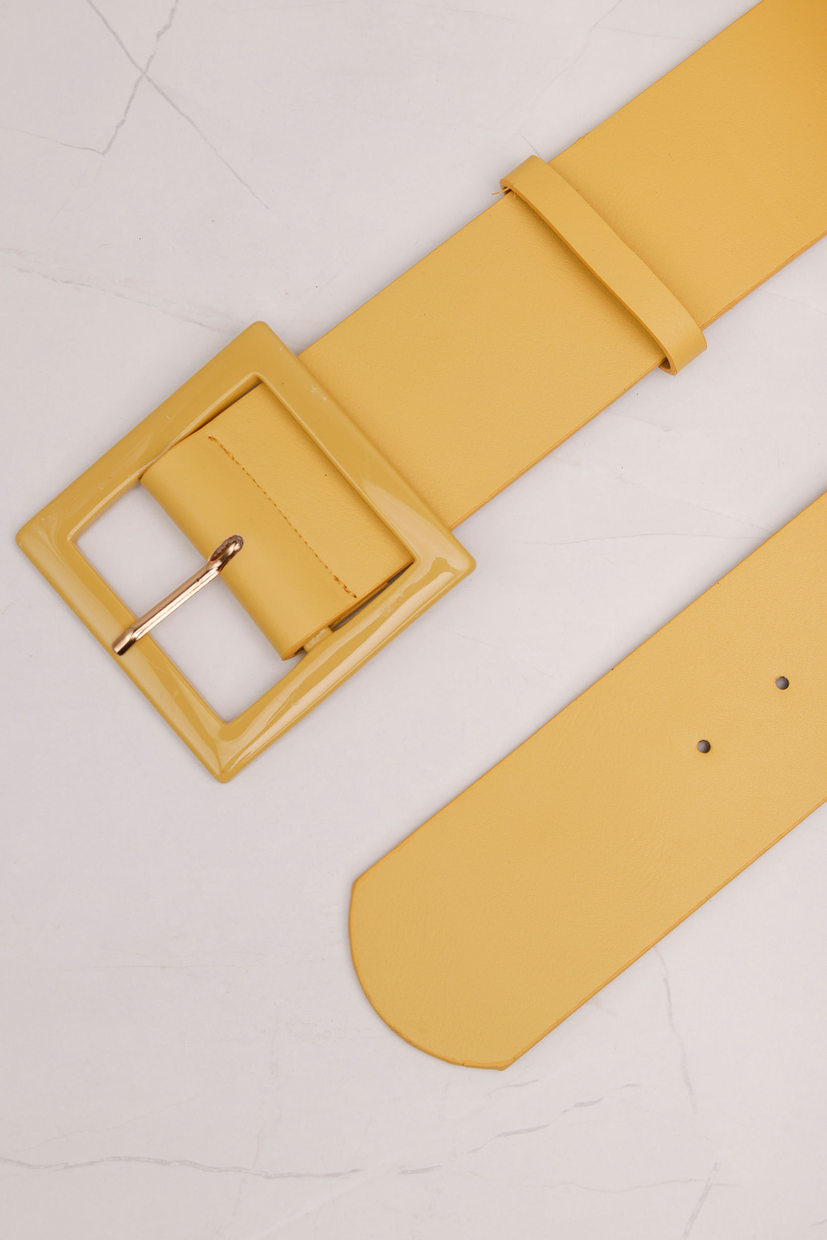 Cinto Fivela Acrílico AMARELO Cinto Fivela Acrílico AMARELO