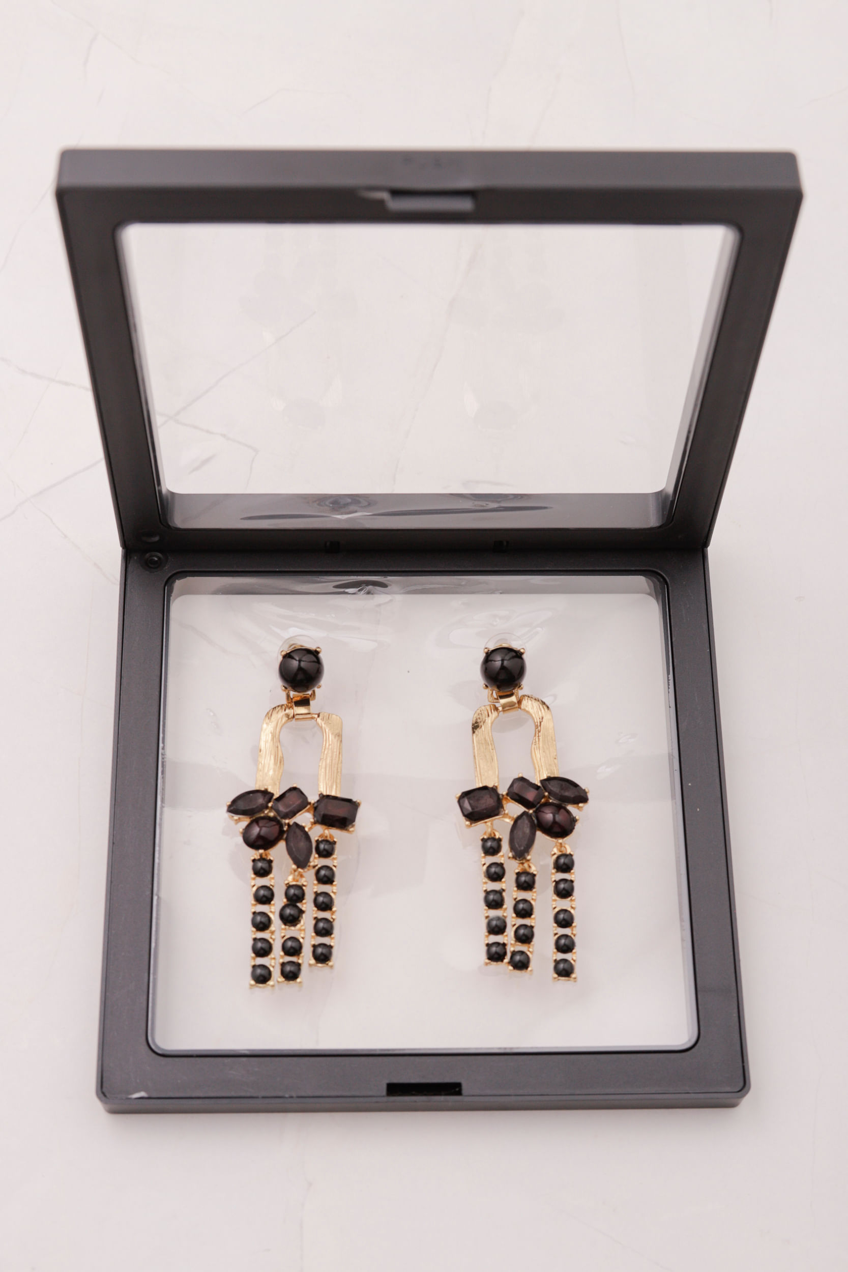 Brinco Chuvisco Strass PRETO Brinco Chuvisco Strass PRETO