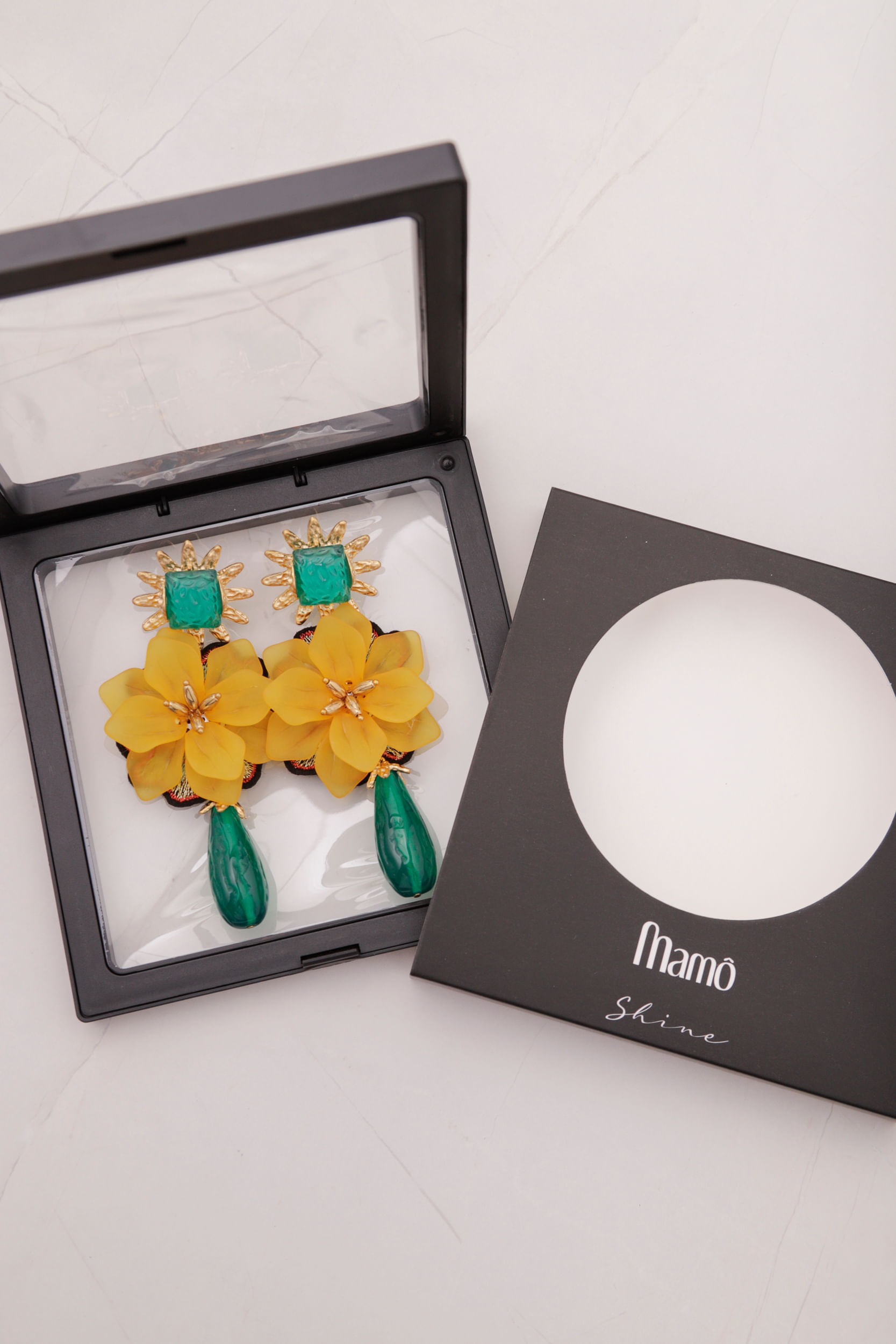 Brinco Flor Gota AMARELO Brinco Flor Gota AMARELO
