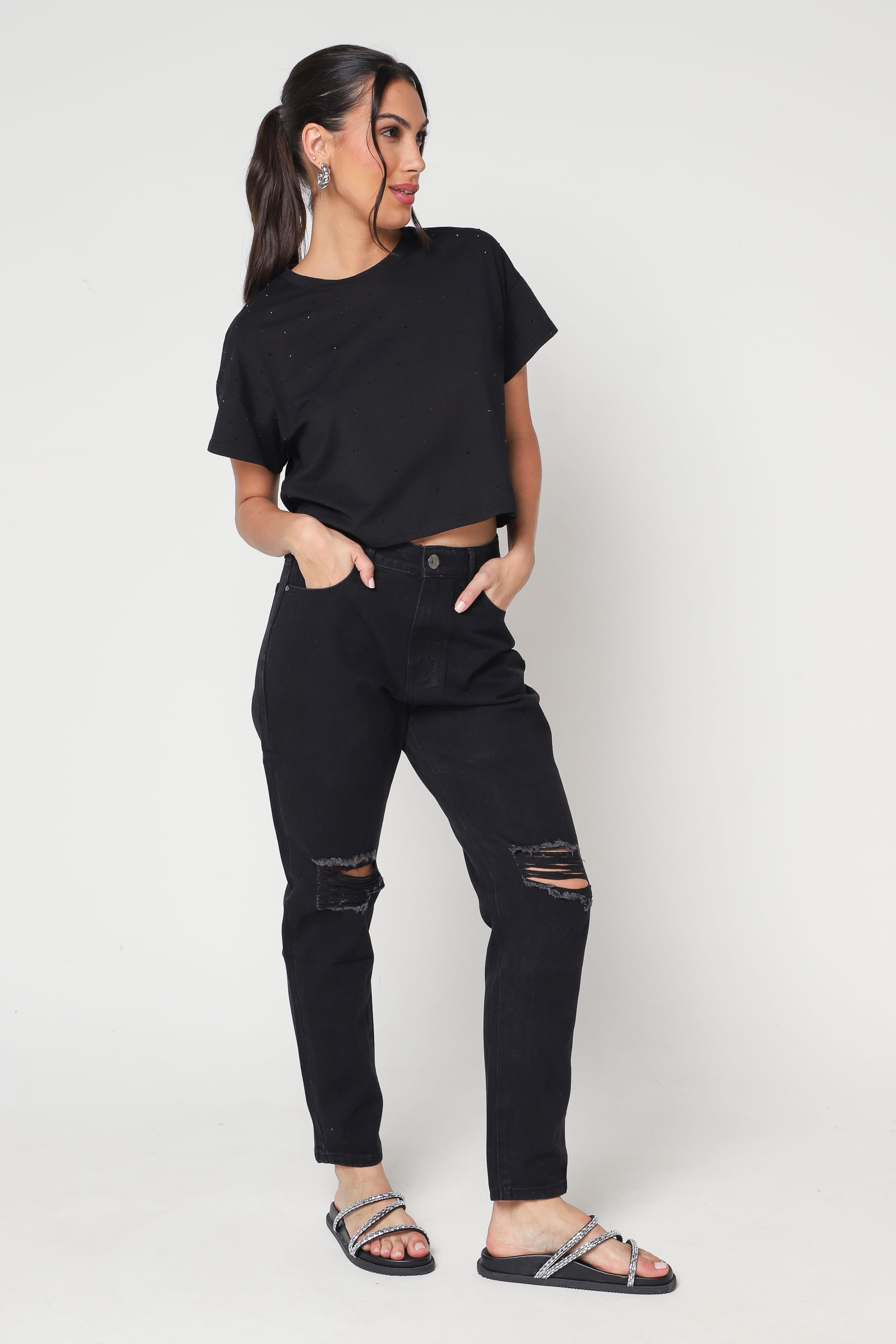 9033970 - Calça Sarja Destroyed Com Puídos  PRETO