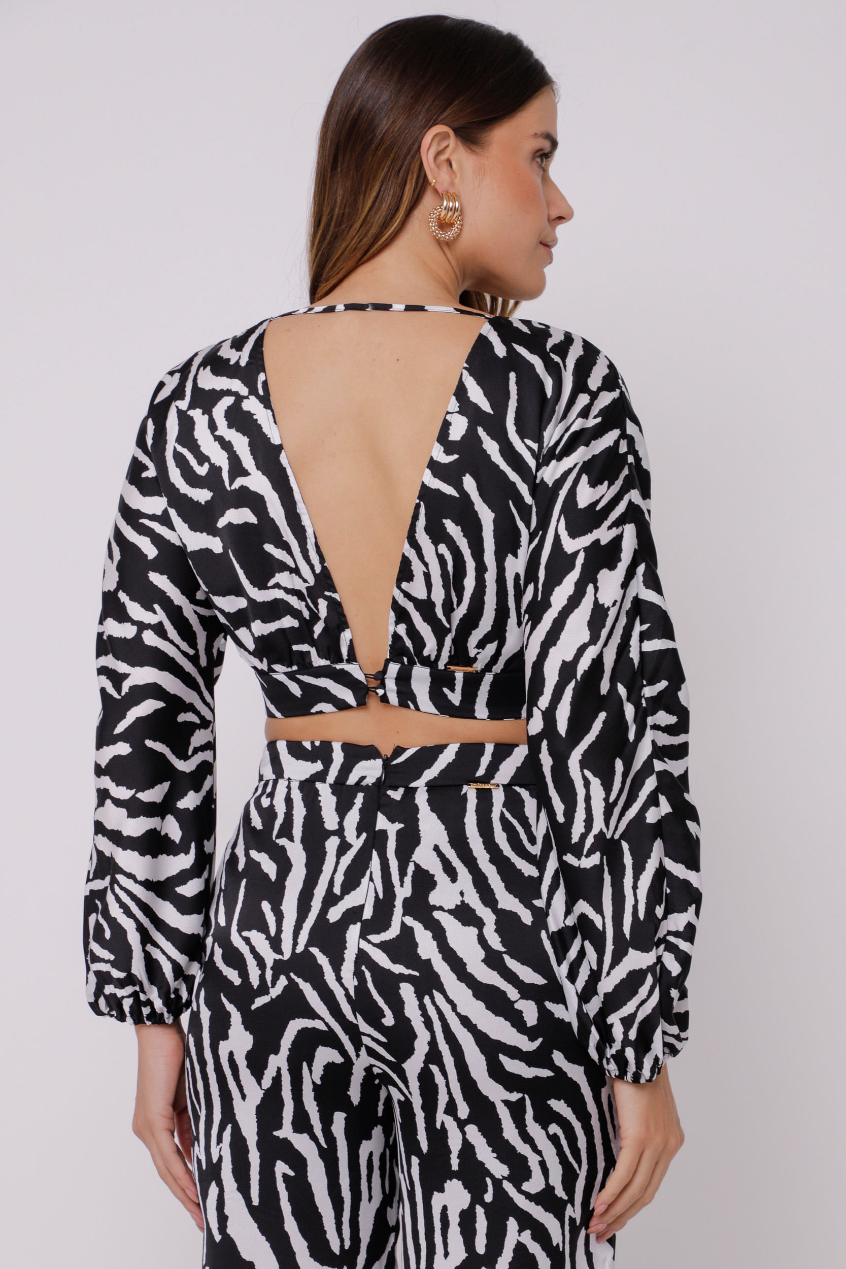 9034964 - Blusa Cropped Manga Longa Zebra PRETO 9034964 - Blusa Cropped Manga Longa Zebra PRETO