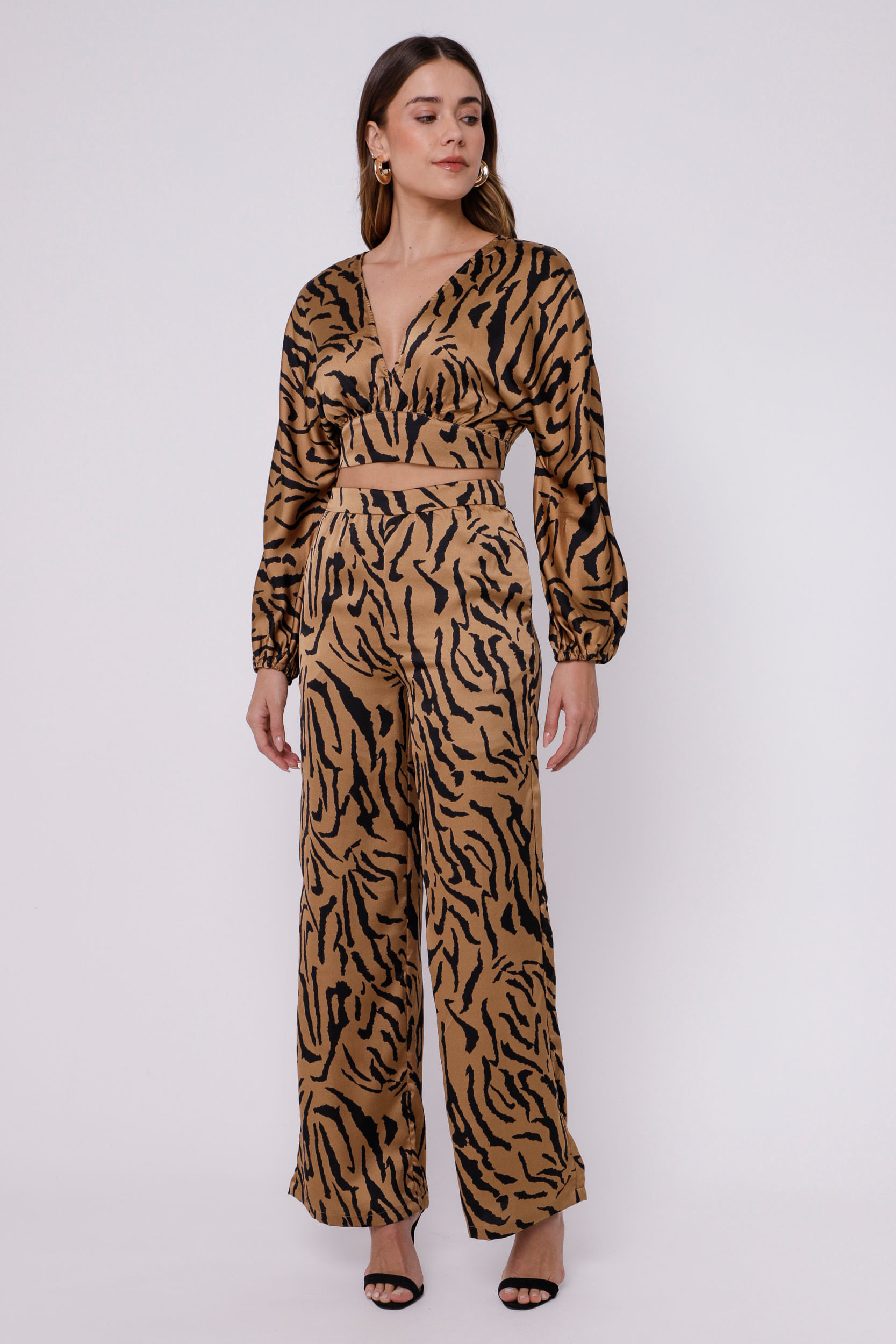 9034964 - Blusa Cropped Manga Longa Zebra CARAMELO 9034964 - Blusa Cropped Manga Longa Zebra CARAMELO