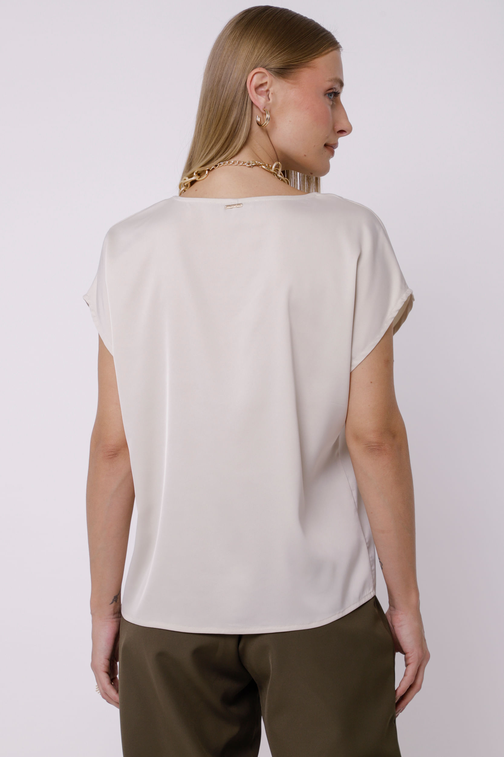 9034708 - Blusa Ampla Colar AREIA 9034708 - Blusa Ampla Colar AREIA
