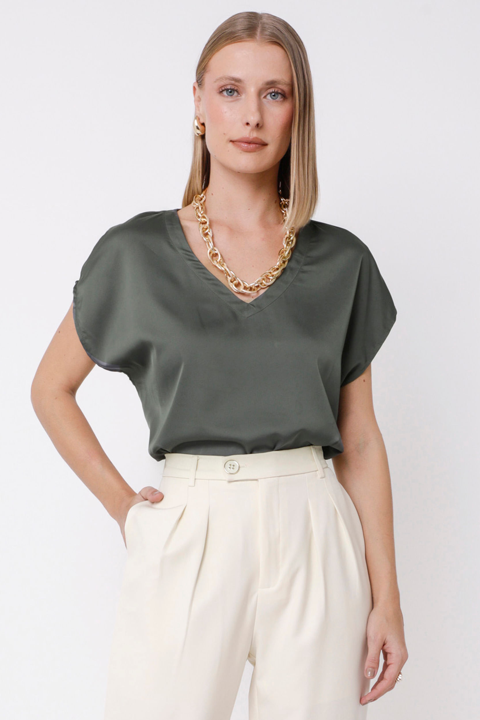 9034708 - Blusa Ampla Colar  VERDE 