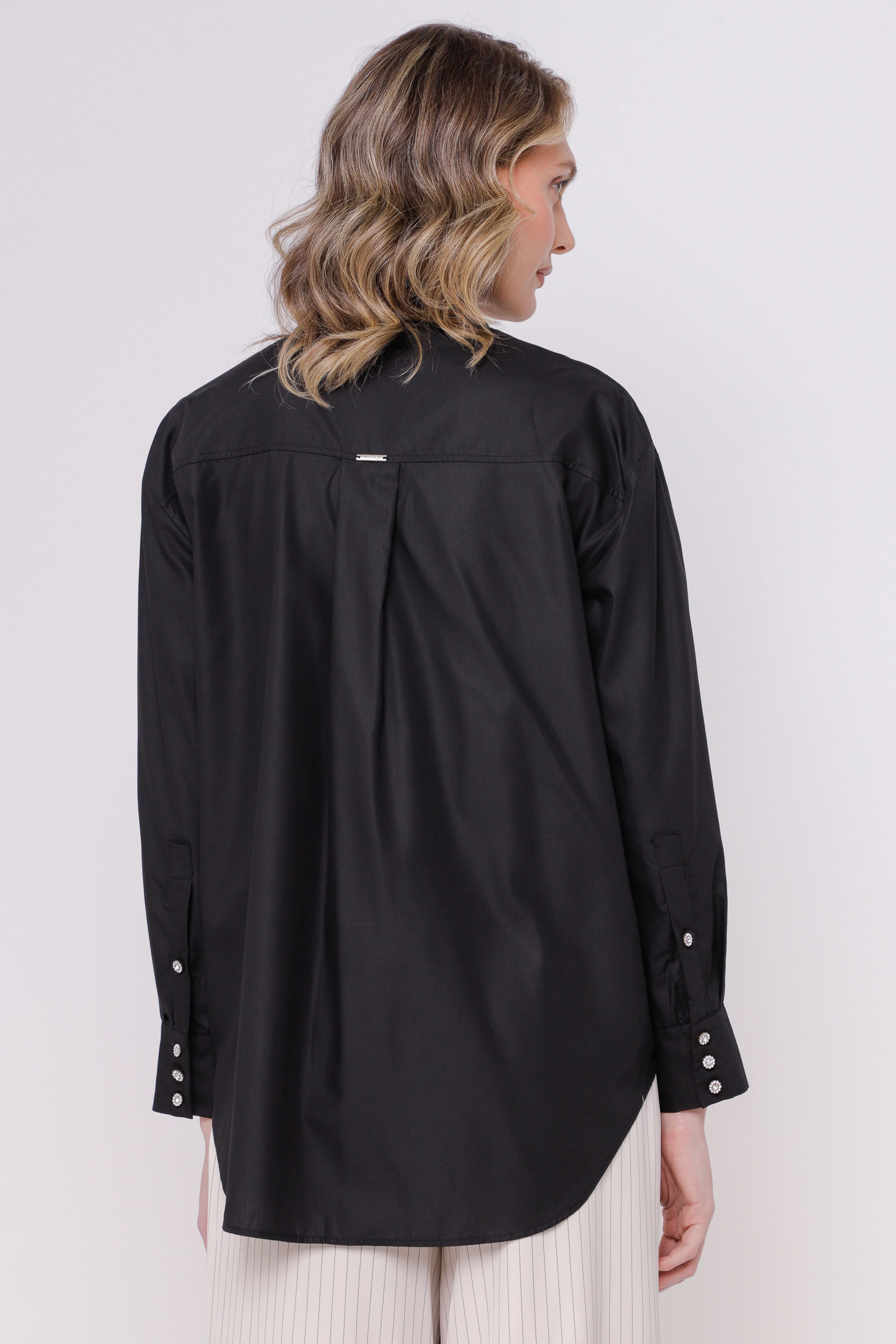 Camisa Basic Punho Pérola PRETO Camisa Basic Punho Pérola PRETO