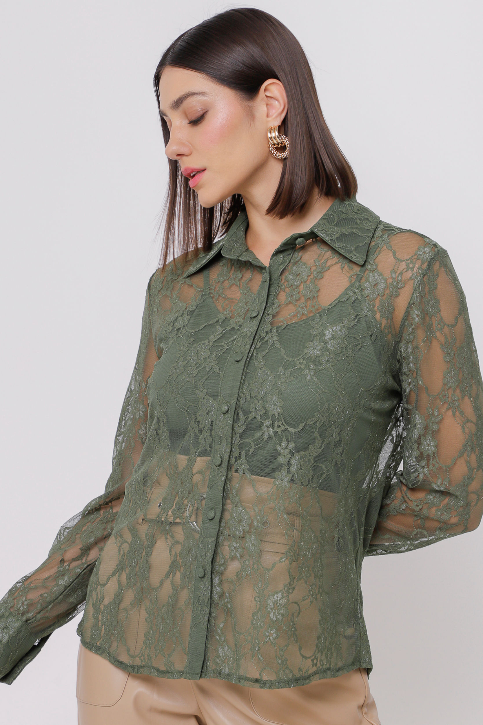 9035138 - Camisa Renda com Botões      VERDE 