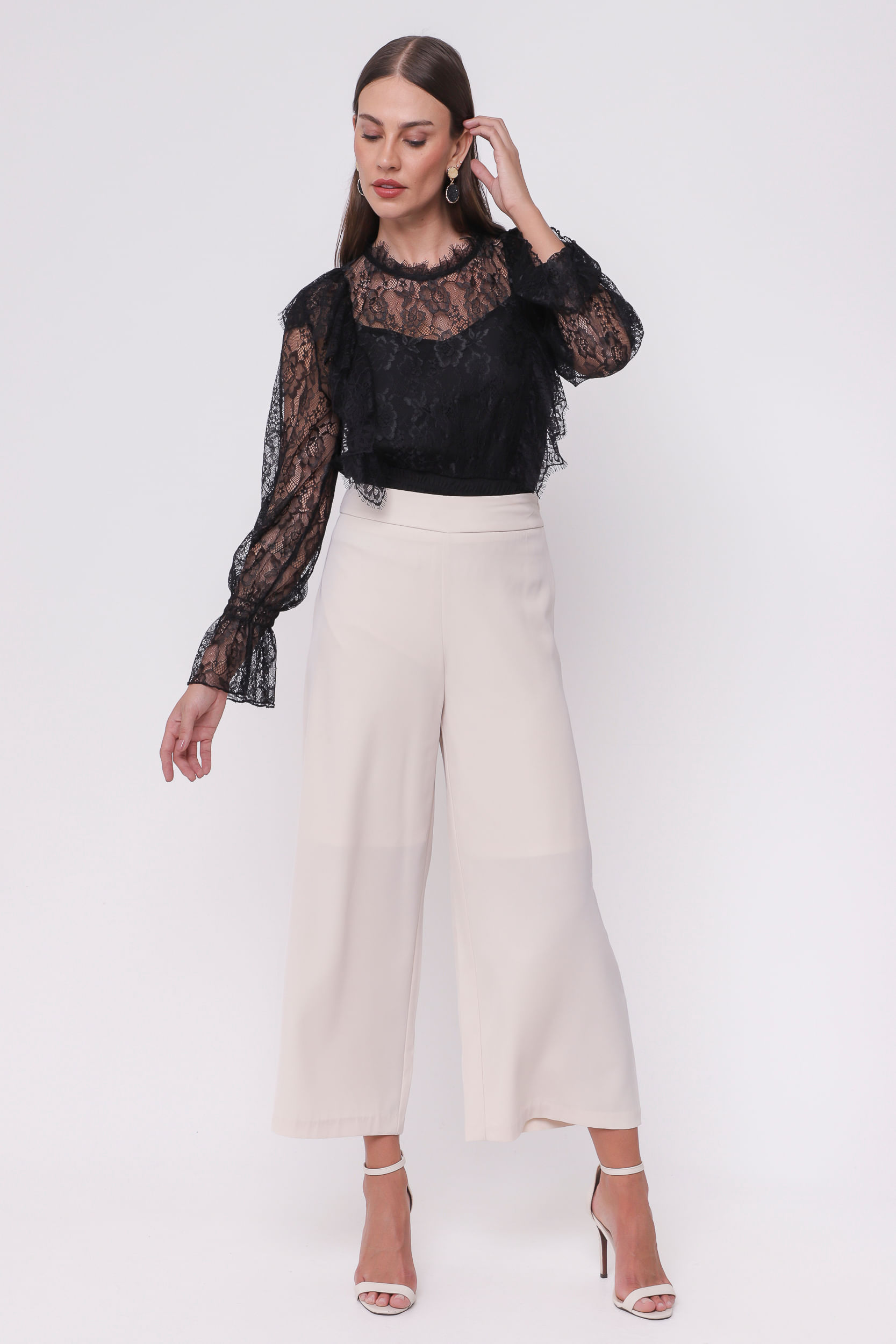 9035140 - Blusa Rendas Barra Lastex PRETO 9035140 - Blusa Rendas Barra Lastex PRETO