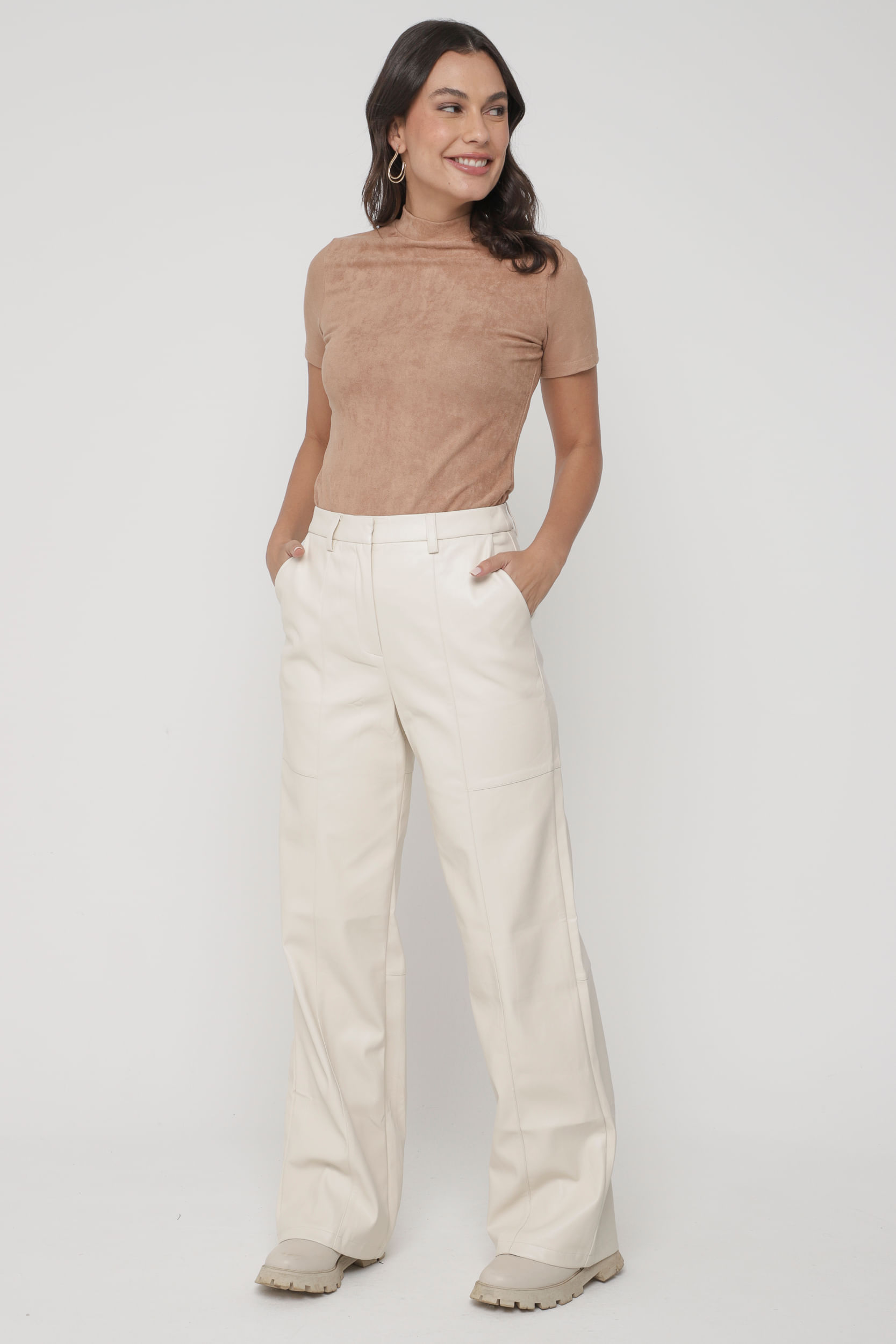 9035247 - Calça PU Recortes  OFF-WHITE