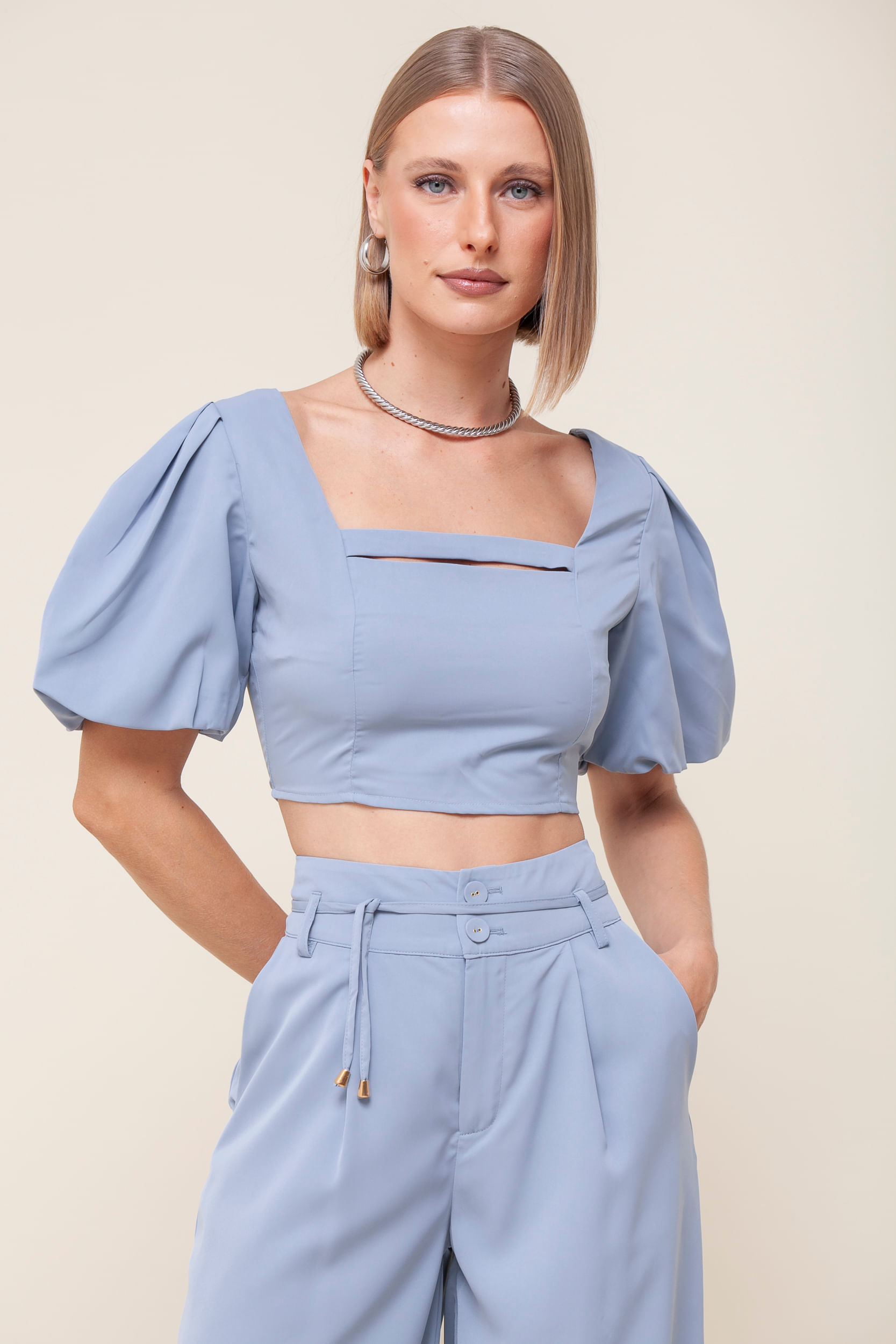 Blusa Cropped Detalhe Busto  AZUL
