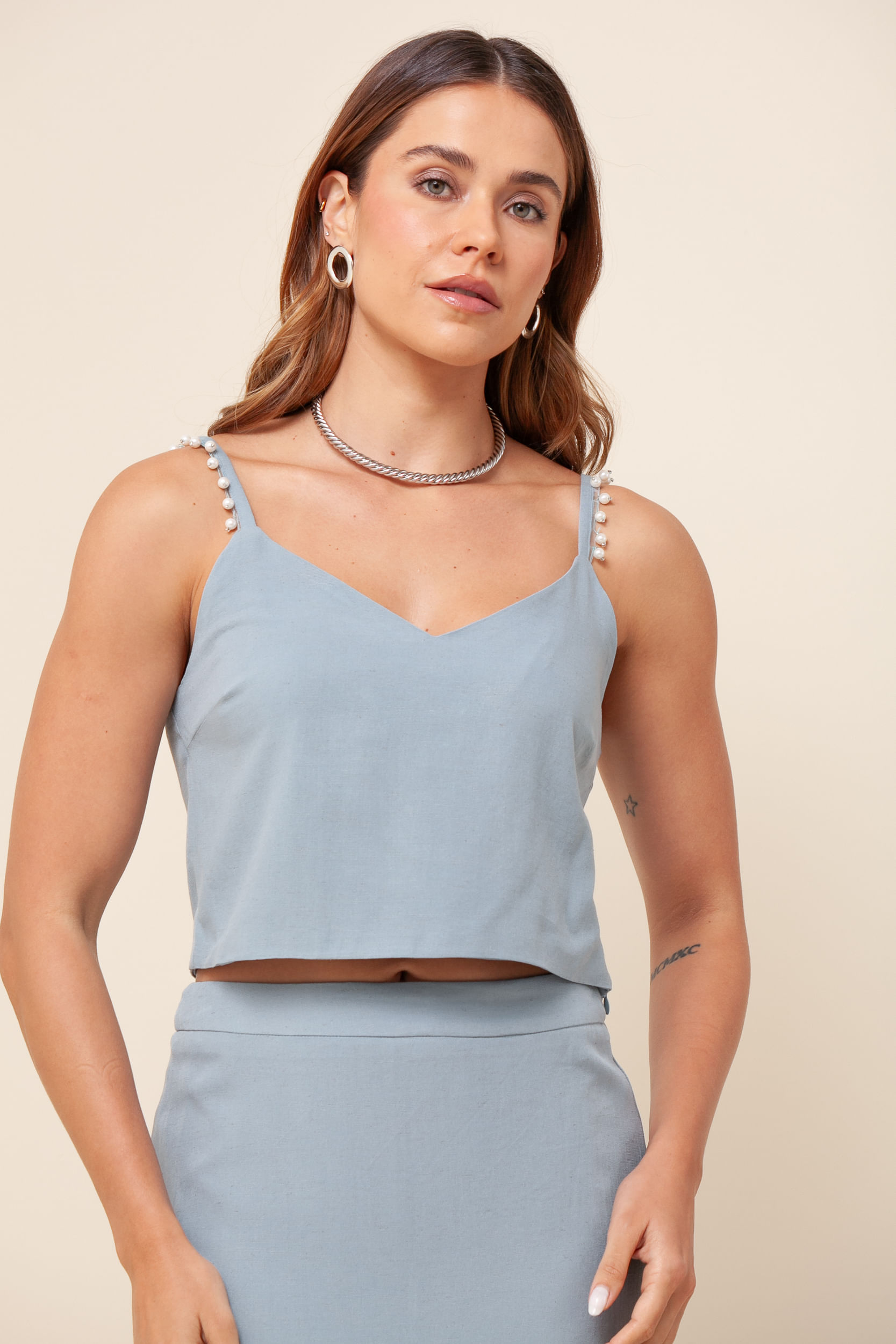 Regata Cropped Detalhe Pérolas Viscolinho AZUL