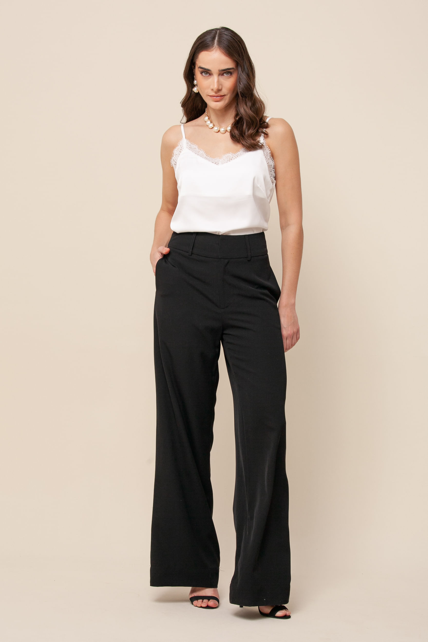 Regata Básica com Renda OFF-WHITE