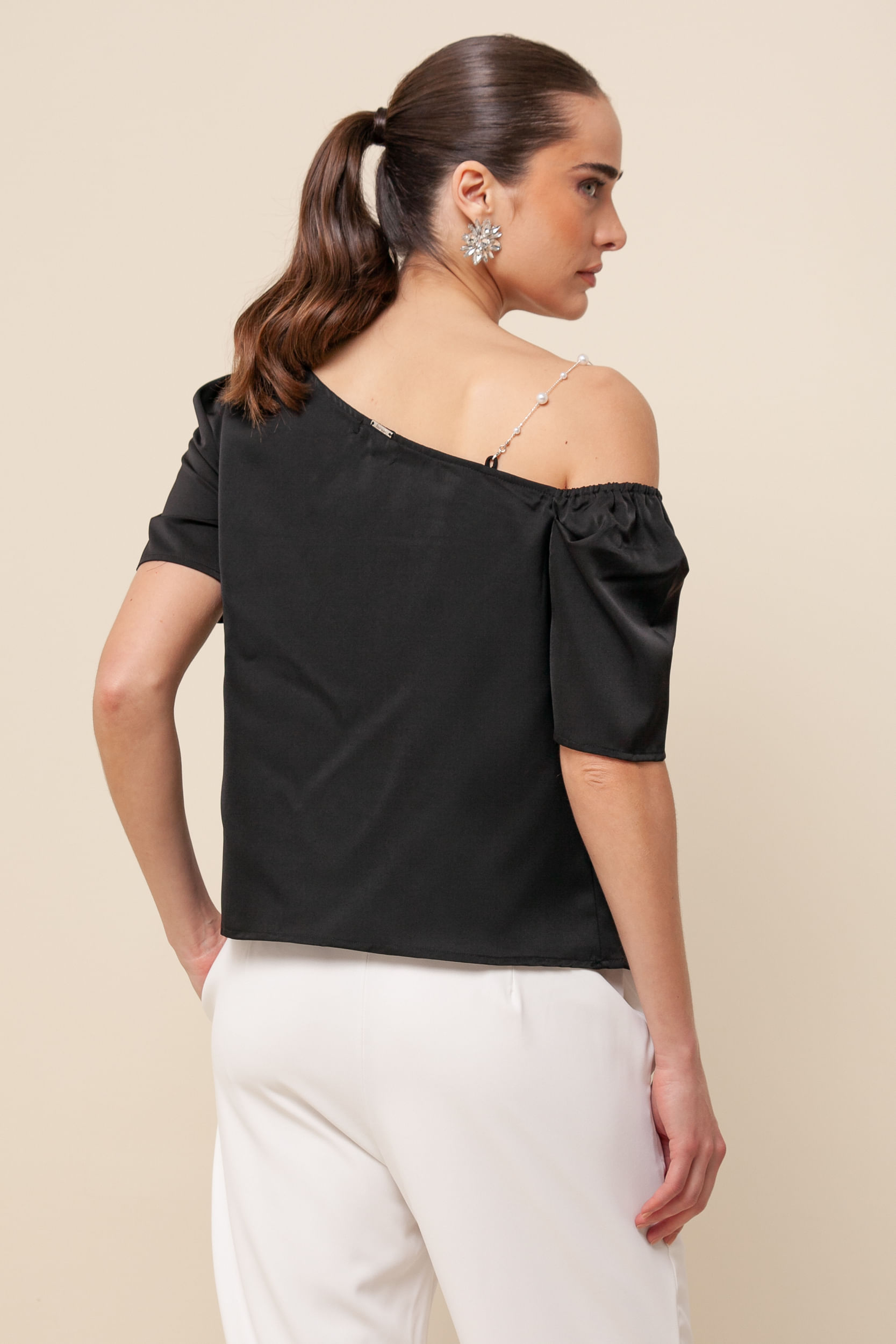 Blusa Alça Pérolas PRETO Blusa Alça Pérolas PRETO