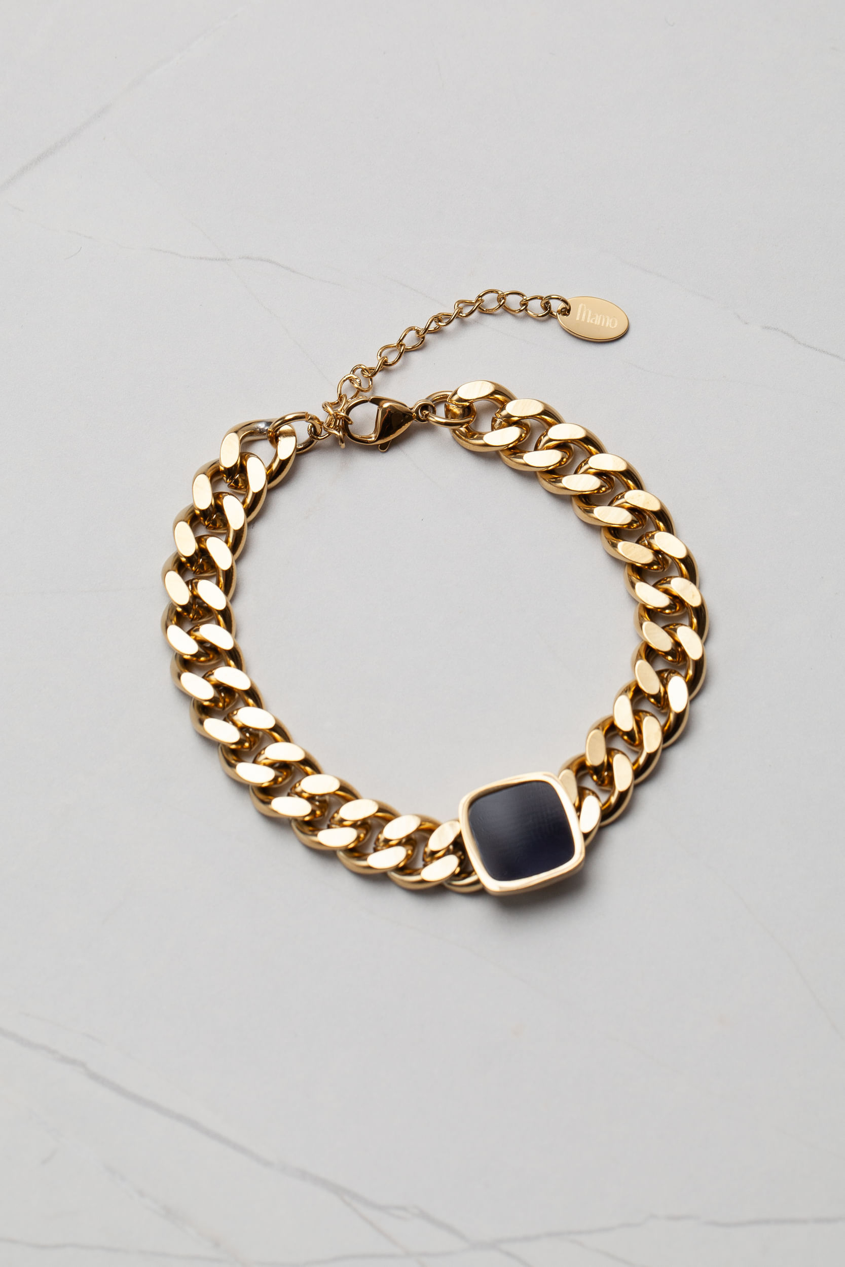 Pulseira Elegante Detalhe Quadrado DOURADO
