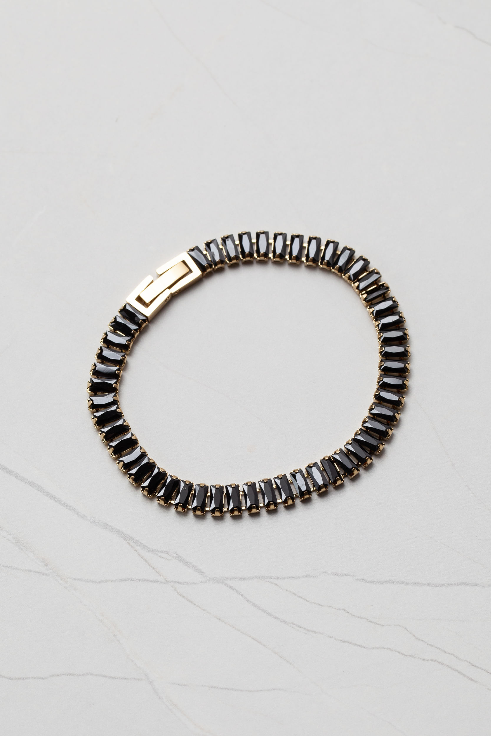 Pulseira com Pedrarias Delicada PRETO
