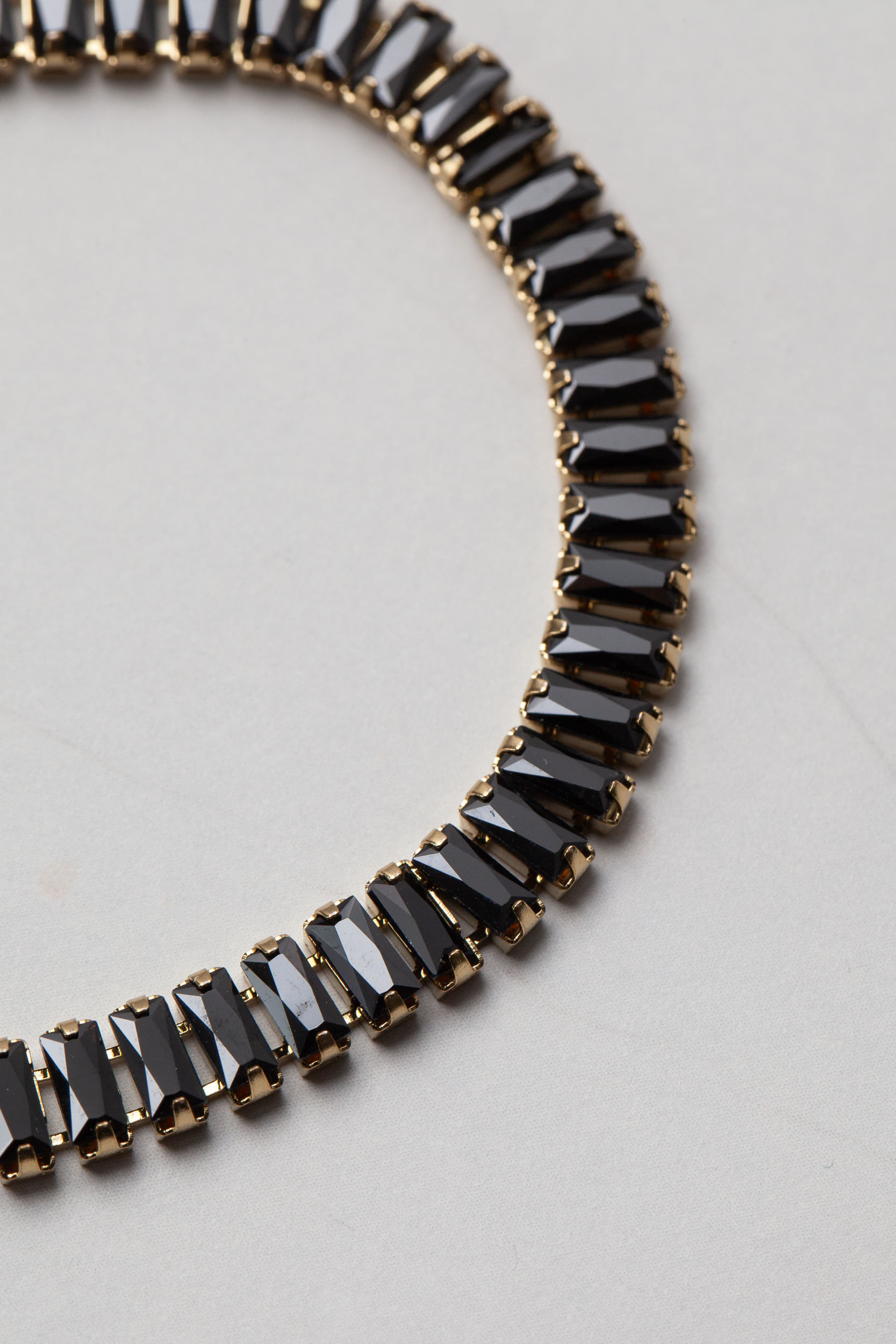 Pulseira com Pedrarias Delicada PRETO Pulseira com Pedrarias Delicada PRETO