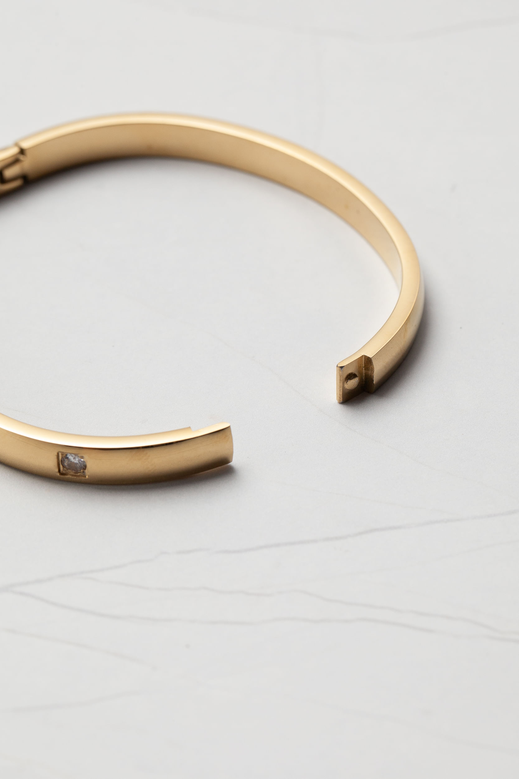 Bracelete Pontos de Luz DOURADO Bracelete Pontos de Luz DOURADO