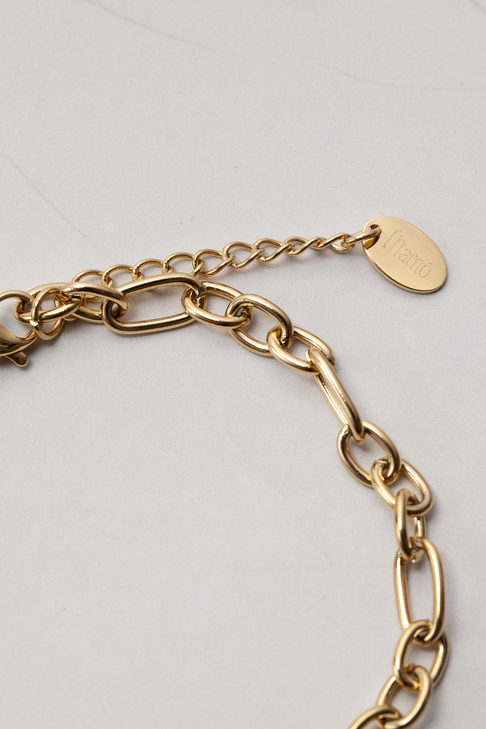 Pulseira Básica Elos
DOURADO Pulseira Básica Elos
DOURADO