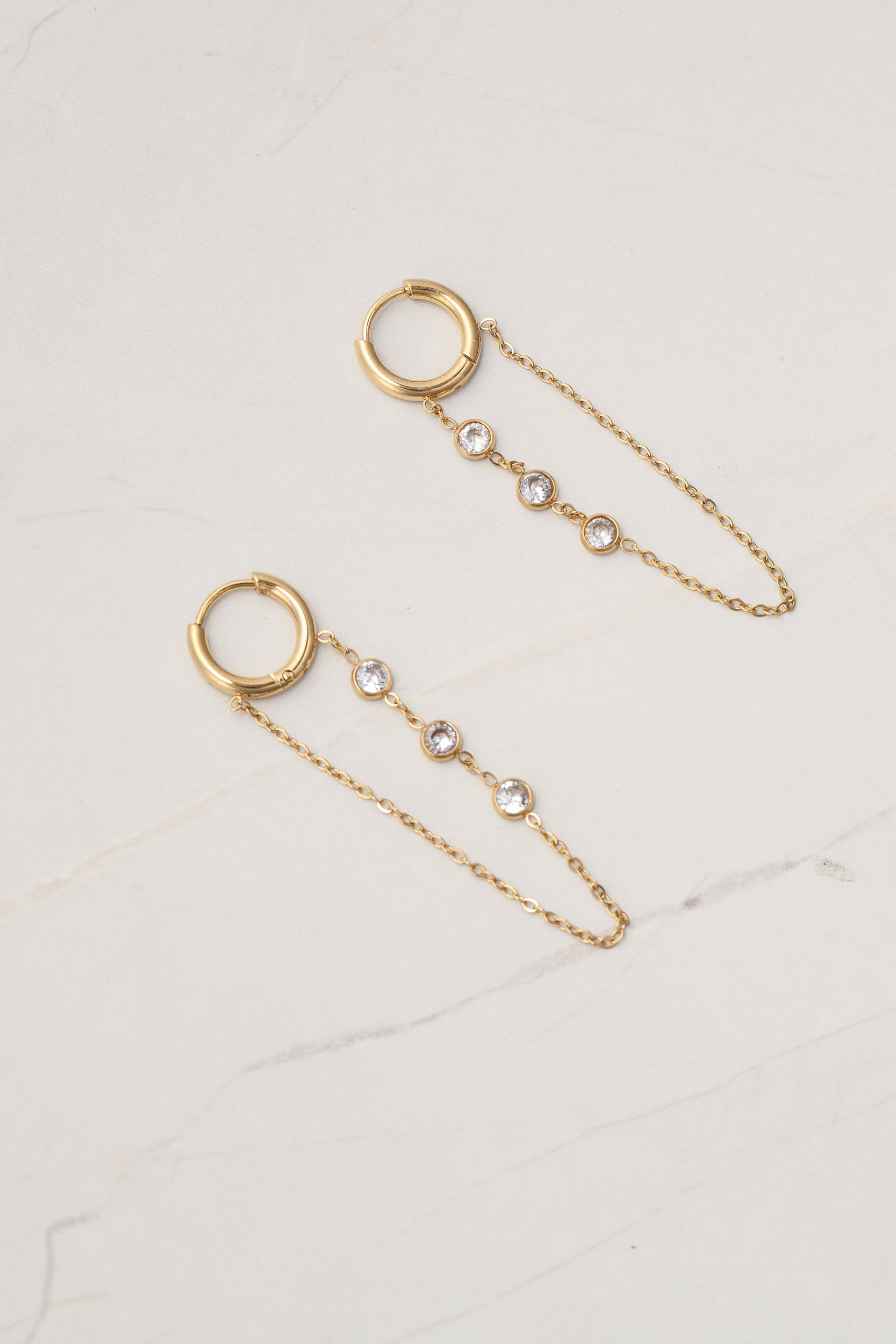 Brinco Argolinha com Pingente DOURADO