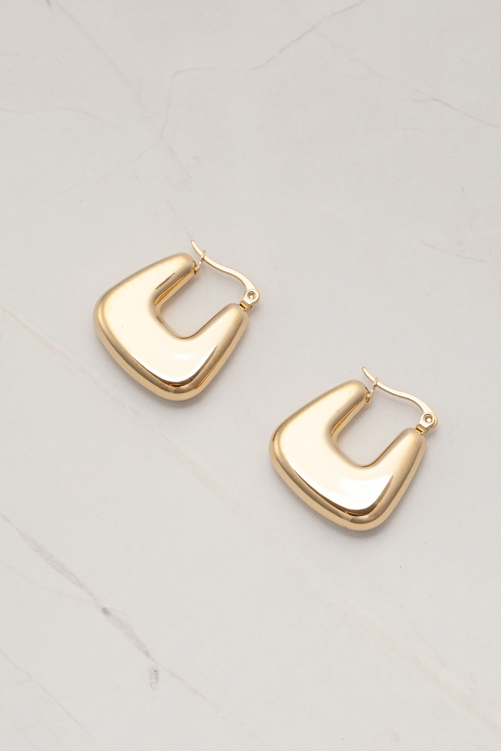 Brinco Argola Minimalista  DOURADO