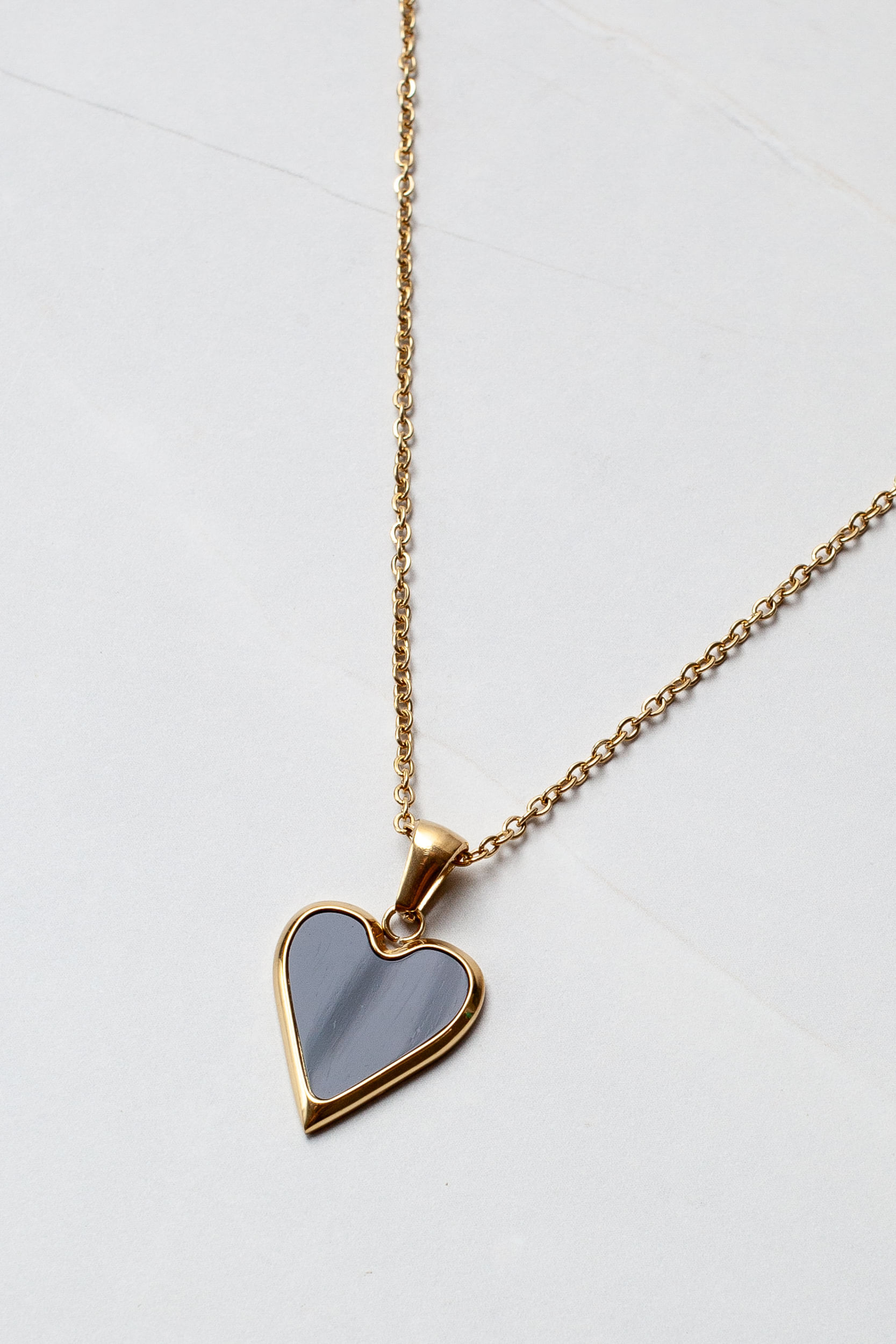 Colar Pingente Coração PRETO Colar Pingente Coração PRETO