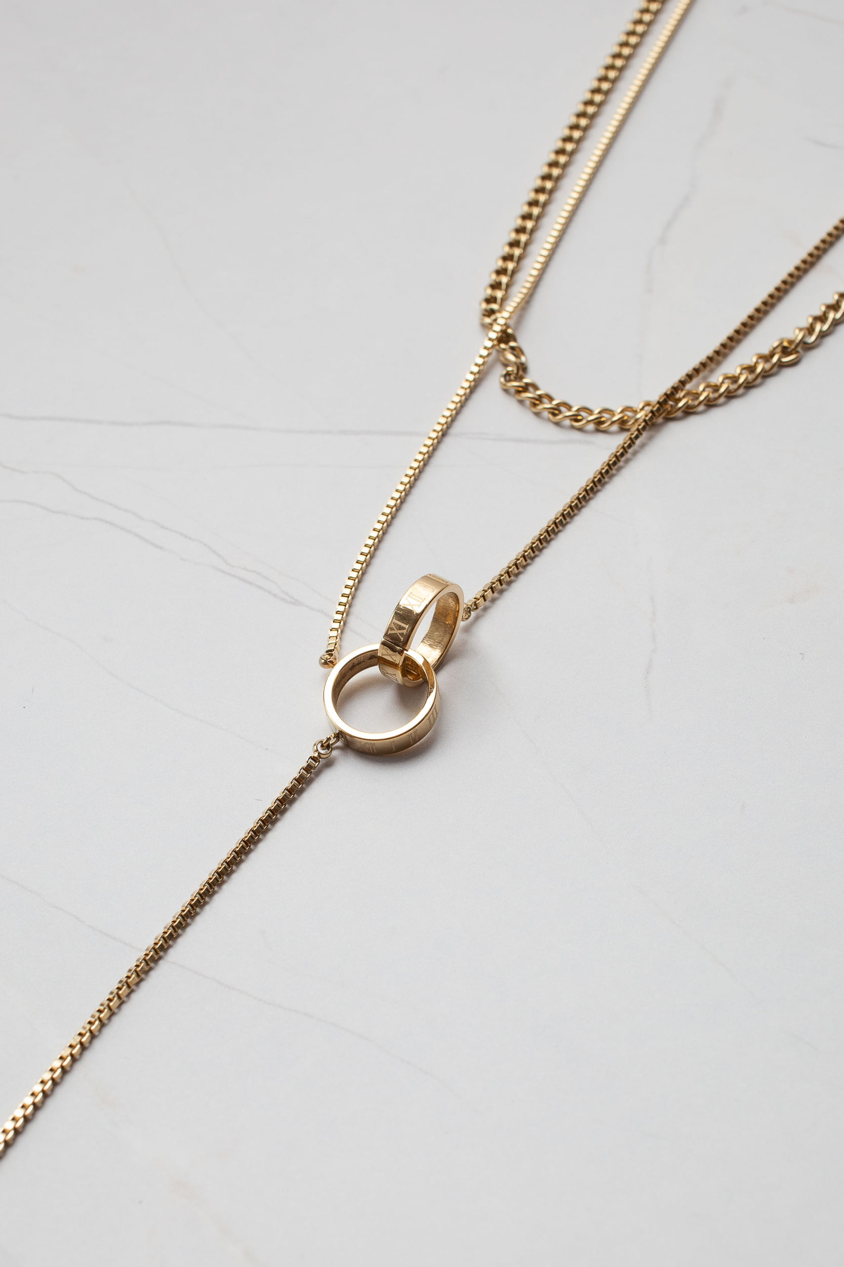 Colar Duplo Pingente
 DOURADO