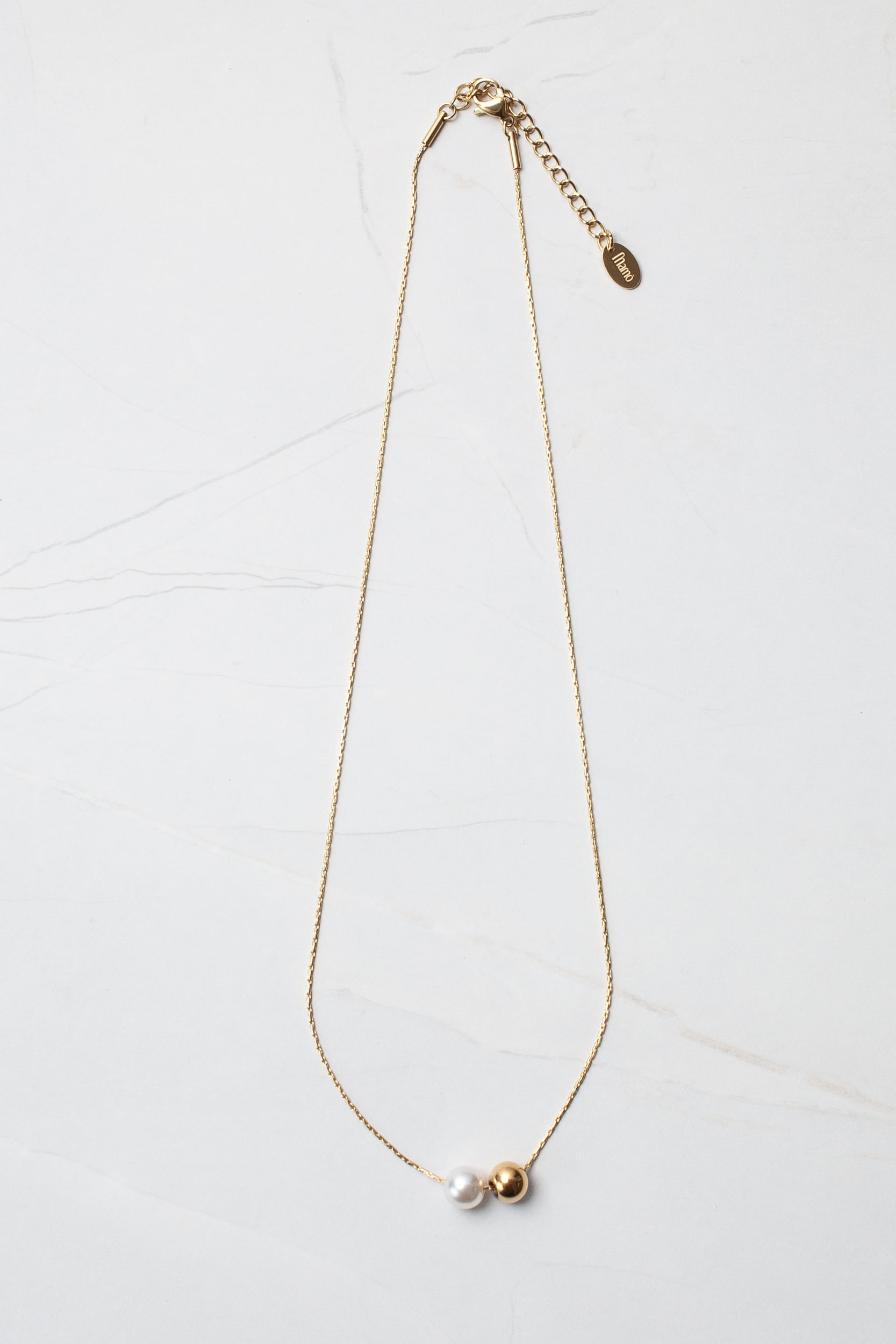 Colar Pingentes Esferas  DOURADO