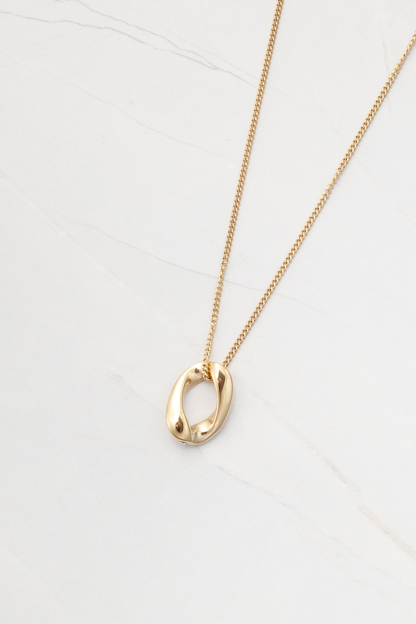 Colar Pingente Elegante DOURADO Colar Pingente Elegante DOURADO