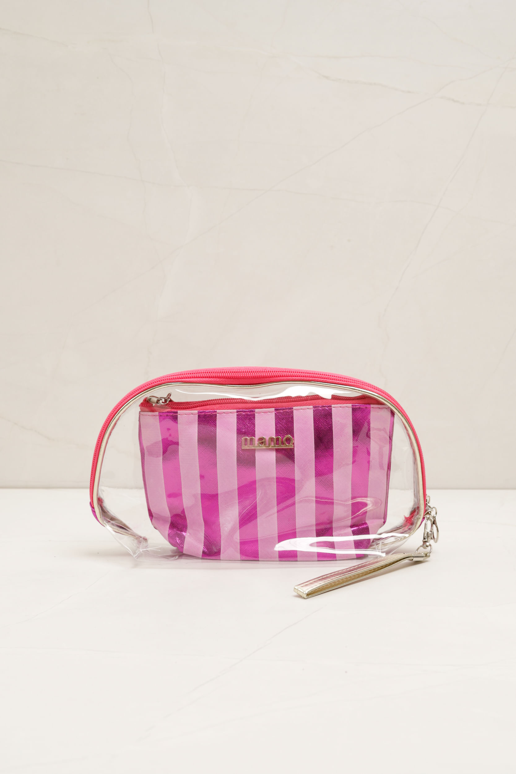 Necessaire Transparente Listrado
PINK Necessaire Transparente Listrado
PINK