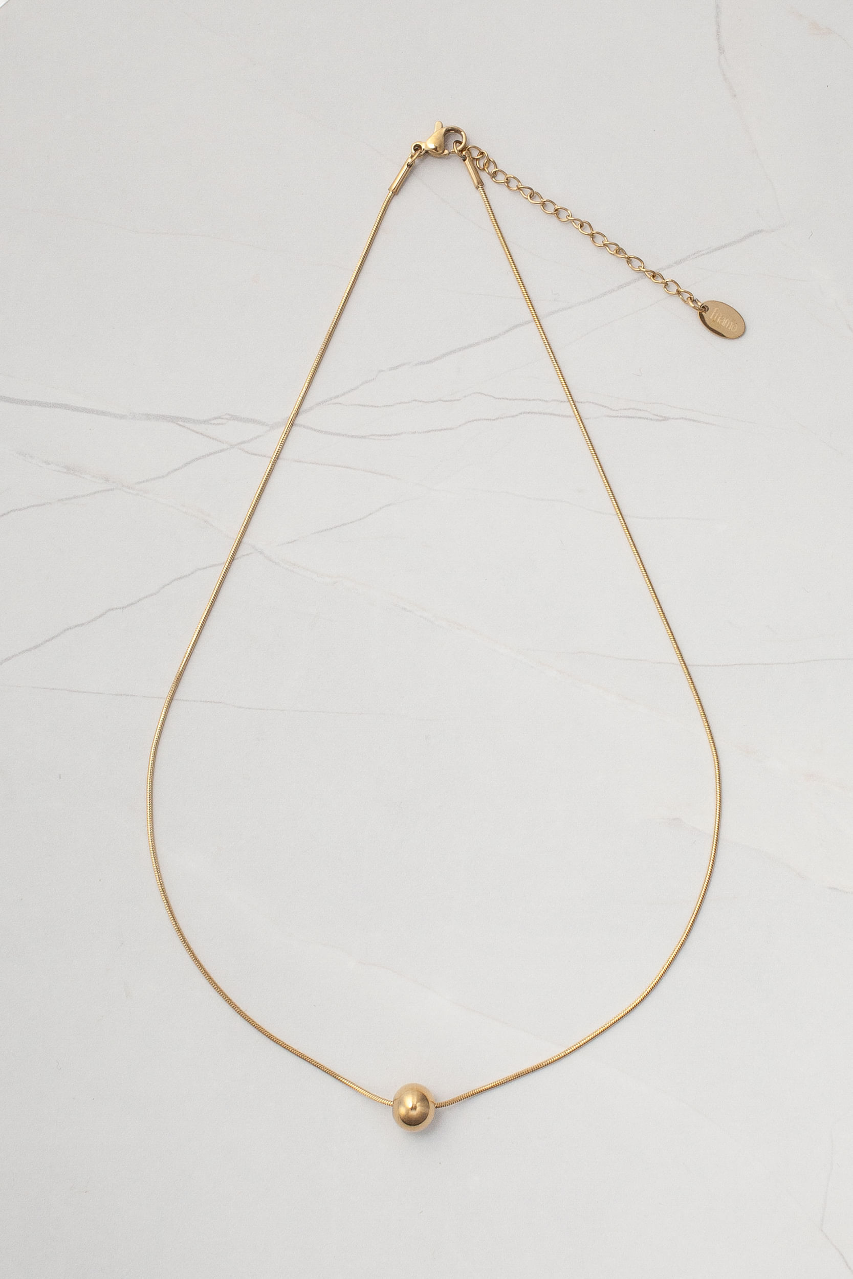 Colar com Pingente Esfera  DOURADO