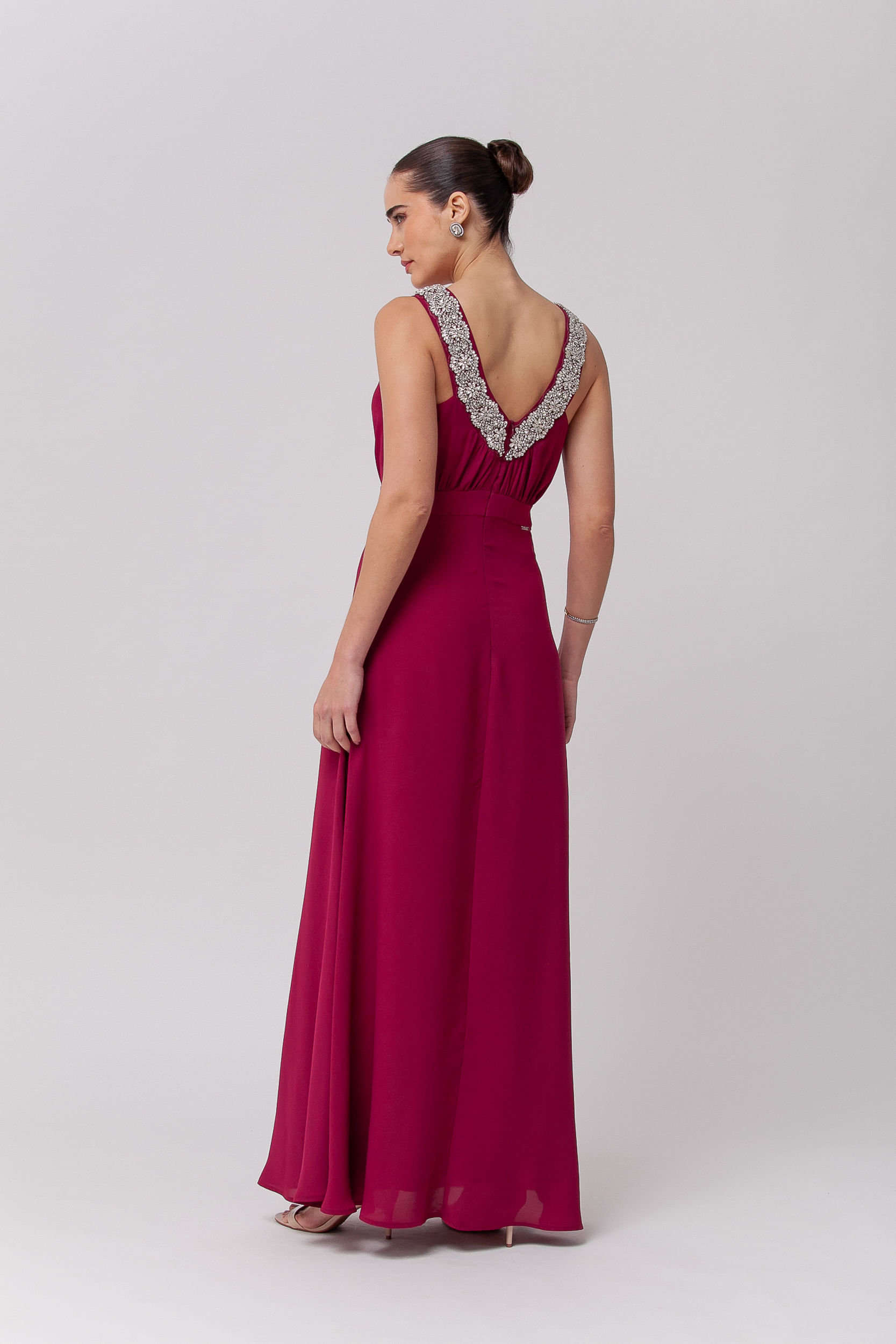 9035728 - Vestido Longo Festa com Gola Brilhante  VINHO