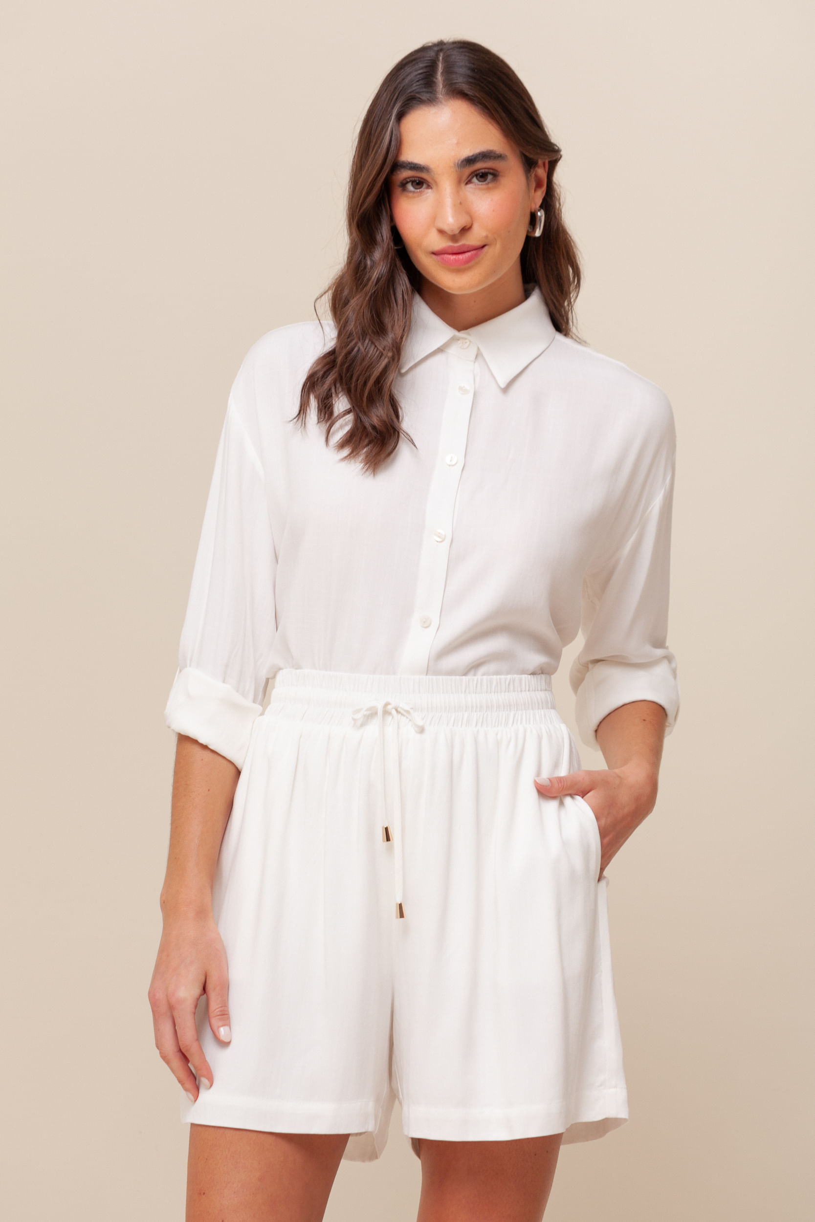 9036136 - Camisa Viscolinho Fenda nas Costas  BRANCO