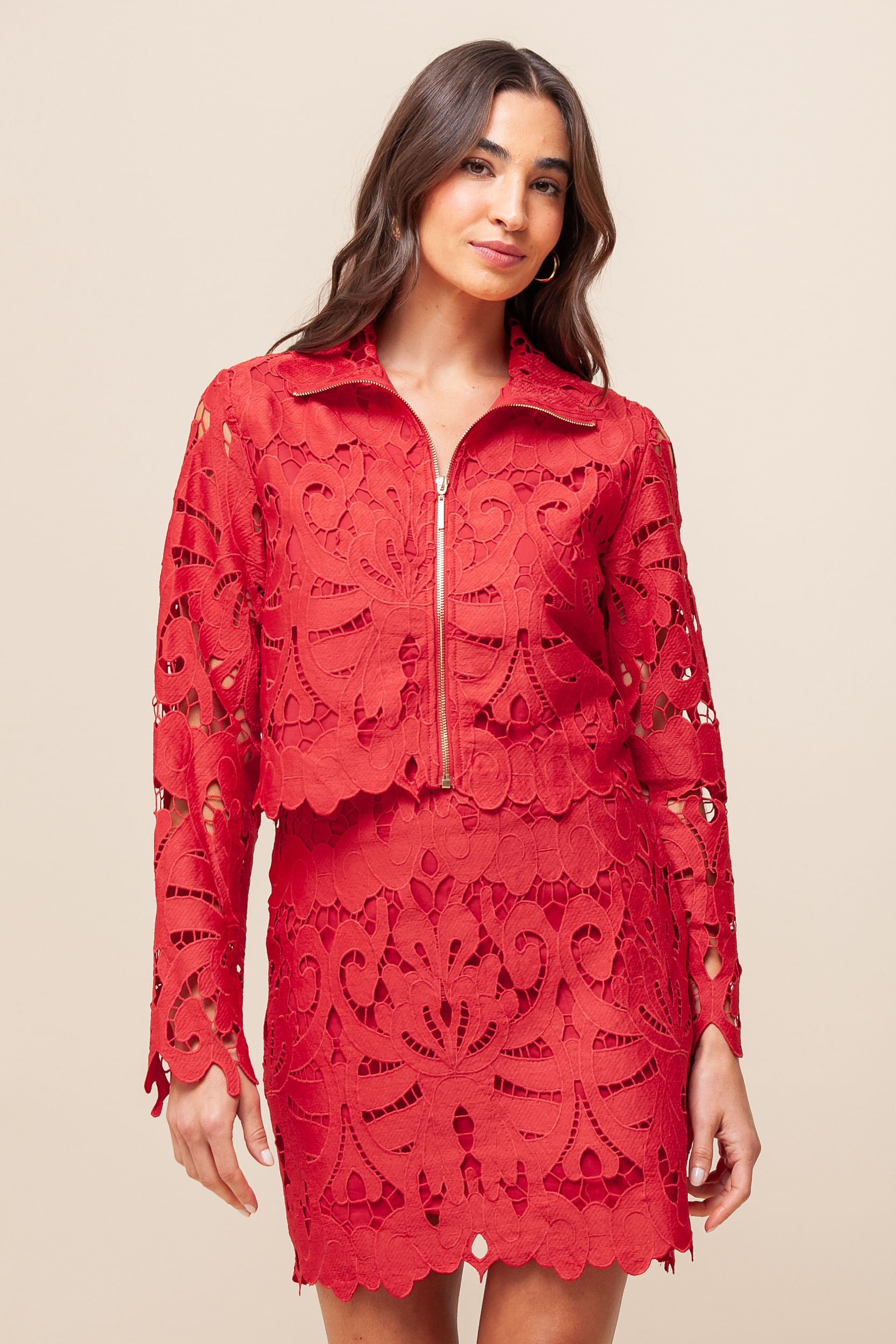 Saia Curta Guipir VERMELHO Saia Curta Guipir VERMELHO