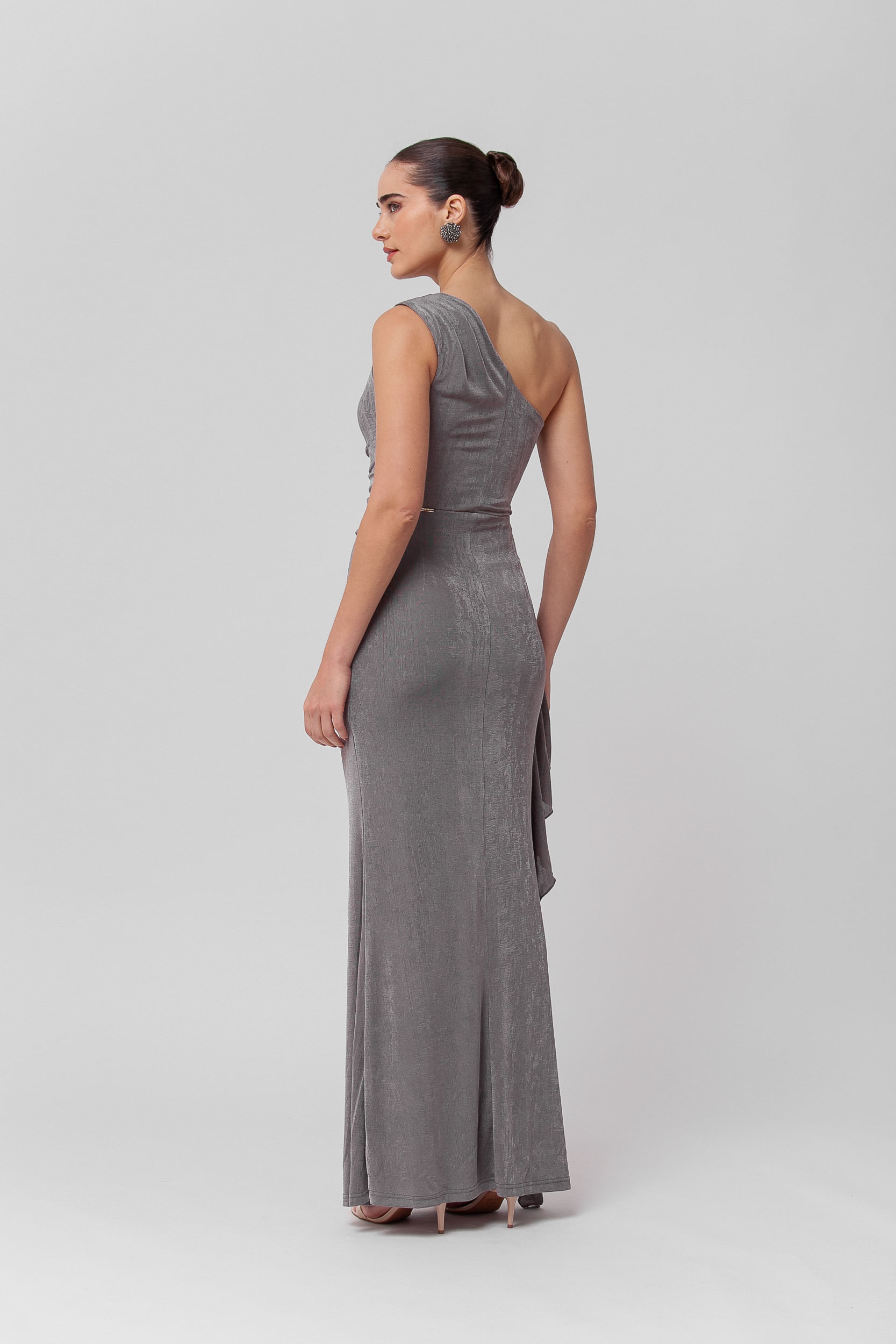 9035977 - Vestido Longo Festa com Babados Laterais CINZA 9035977 - Vestido Longo Festa com Babados Laterais CINZA