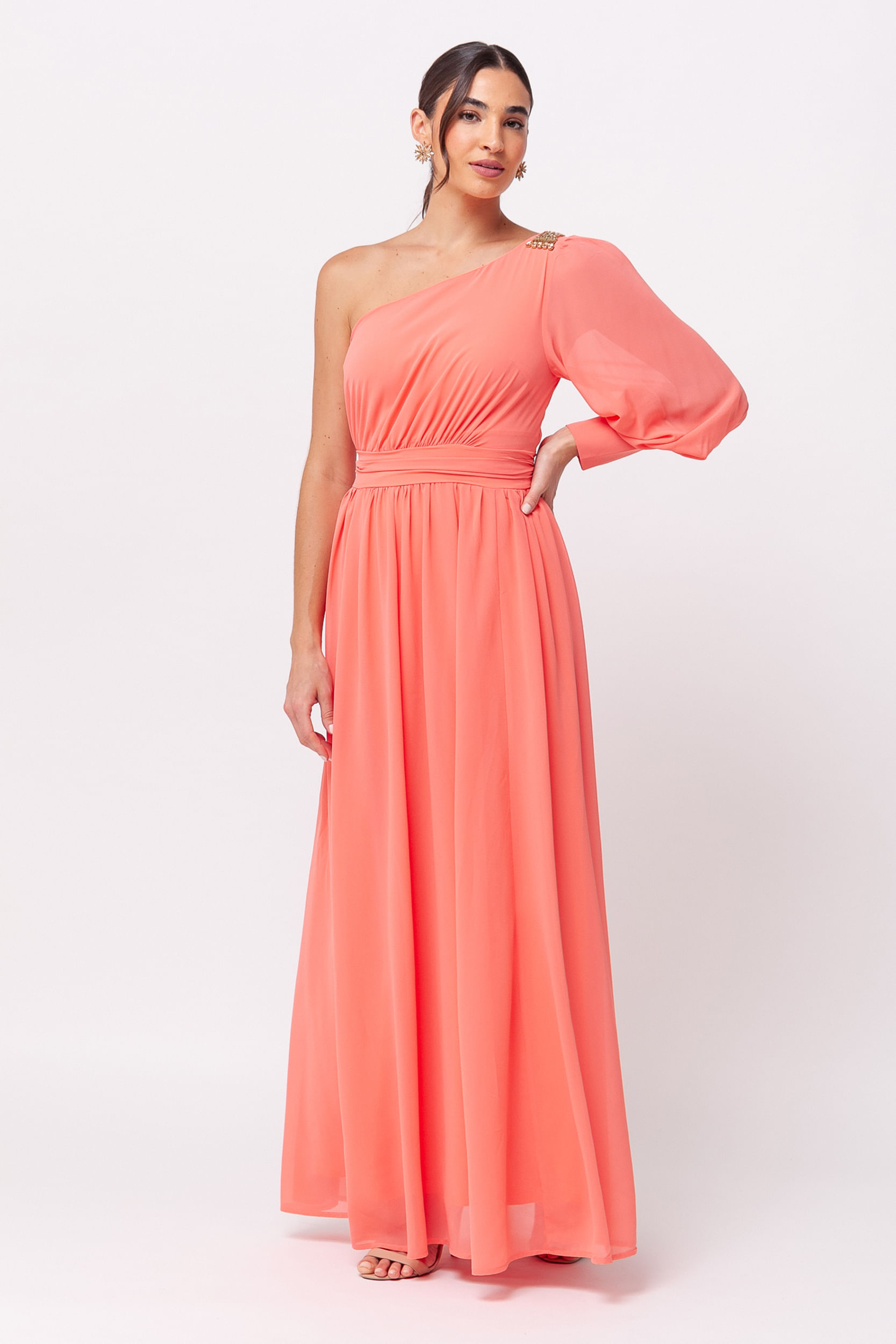 9035979 - Vestido Festa Longo em Chiffon com Pedraria no Ombro CORAL 9035979 - Vestido Festa Longo em Chiffon com Pedraria no Ombro CORAL