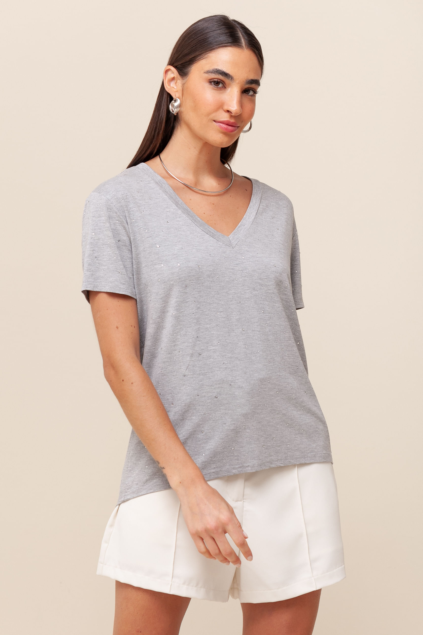 9036439 - Blusa Brilhos Decote V  MESCLA