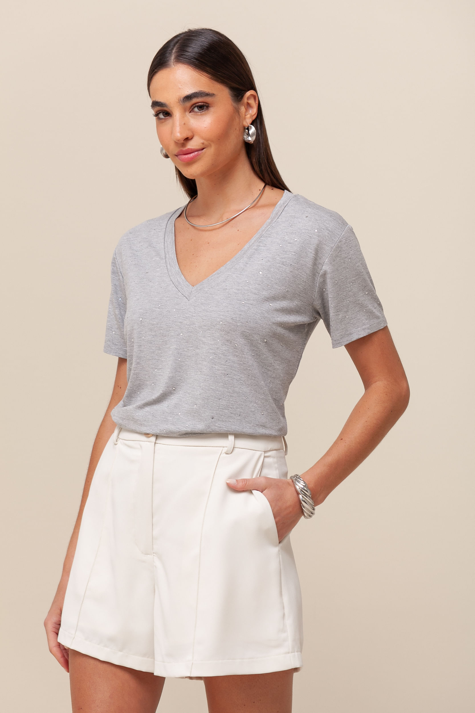 9036439 - Blusa Brilhos Decote V MESCLA 9036439 - Blusa Brilhos Decote V MESCLA
