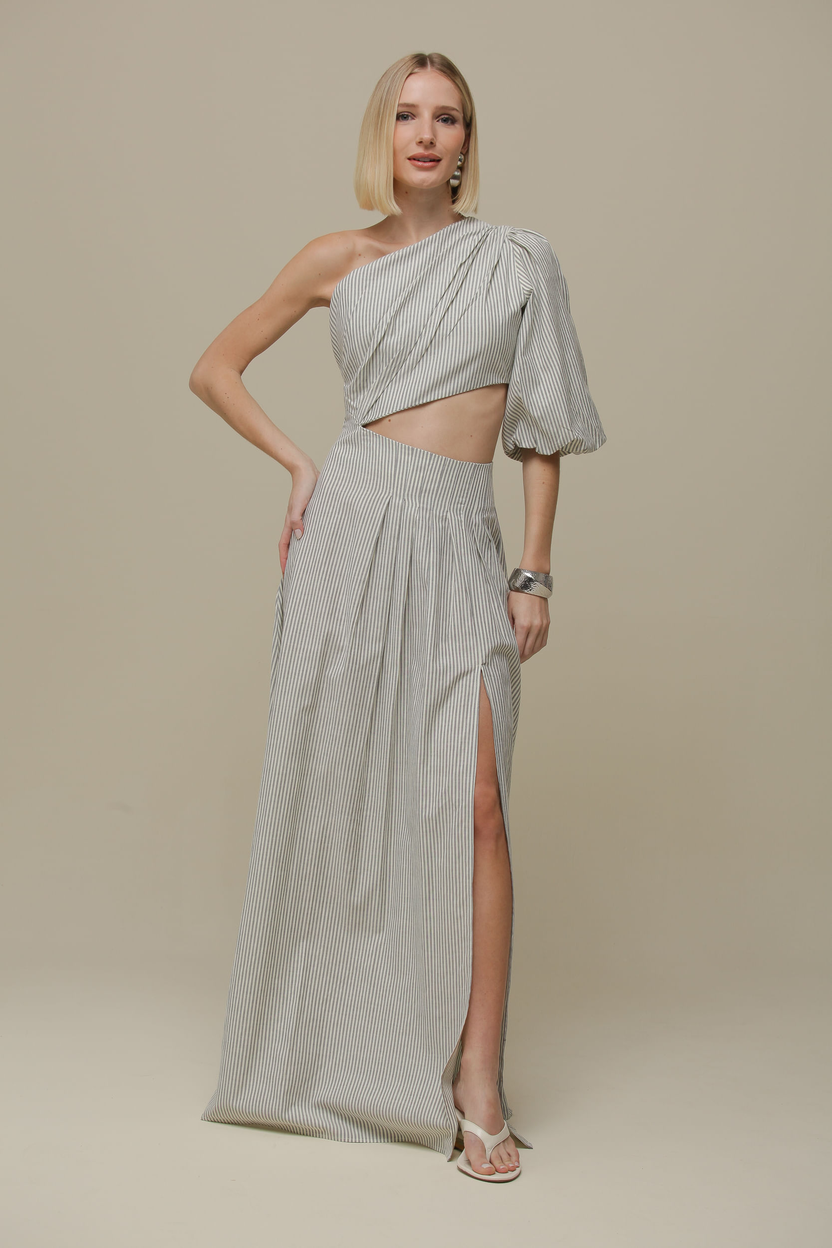 9036177 - Vestido Longo Uma Manga Assimétrico Listrado CINZA