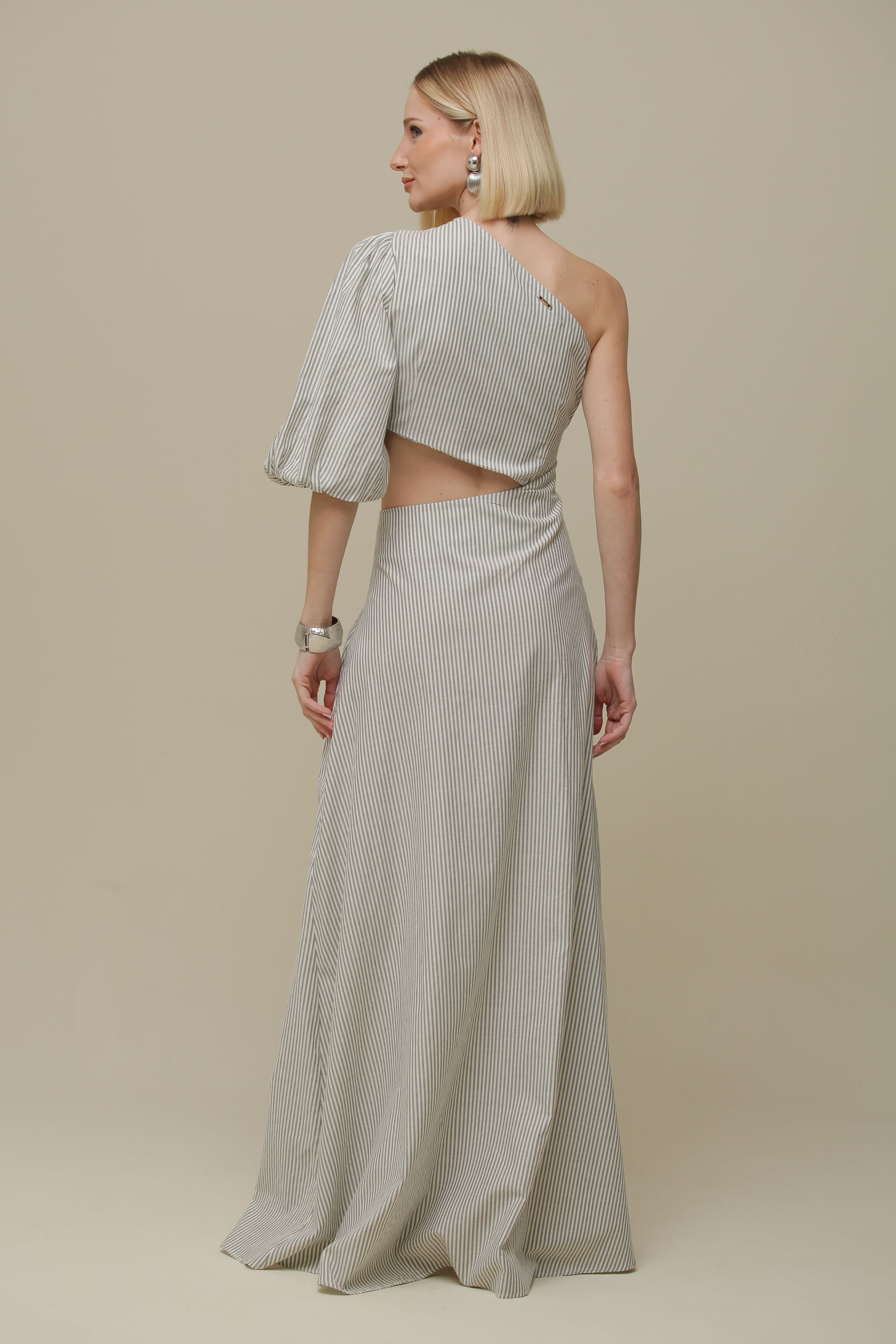 9036177 - Vestido Longo Uma Manga Assimétrico Listrado CINZA