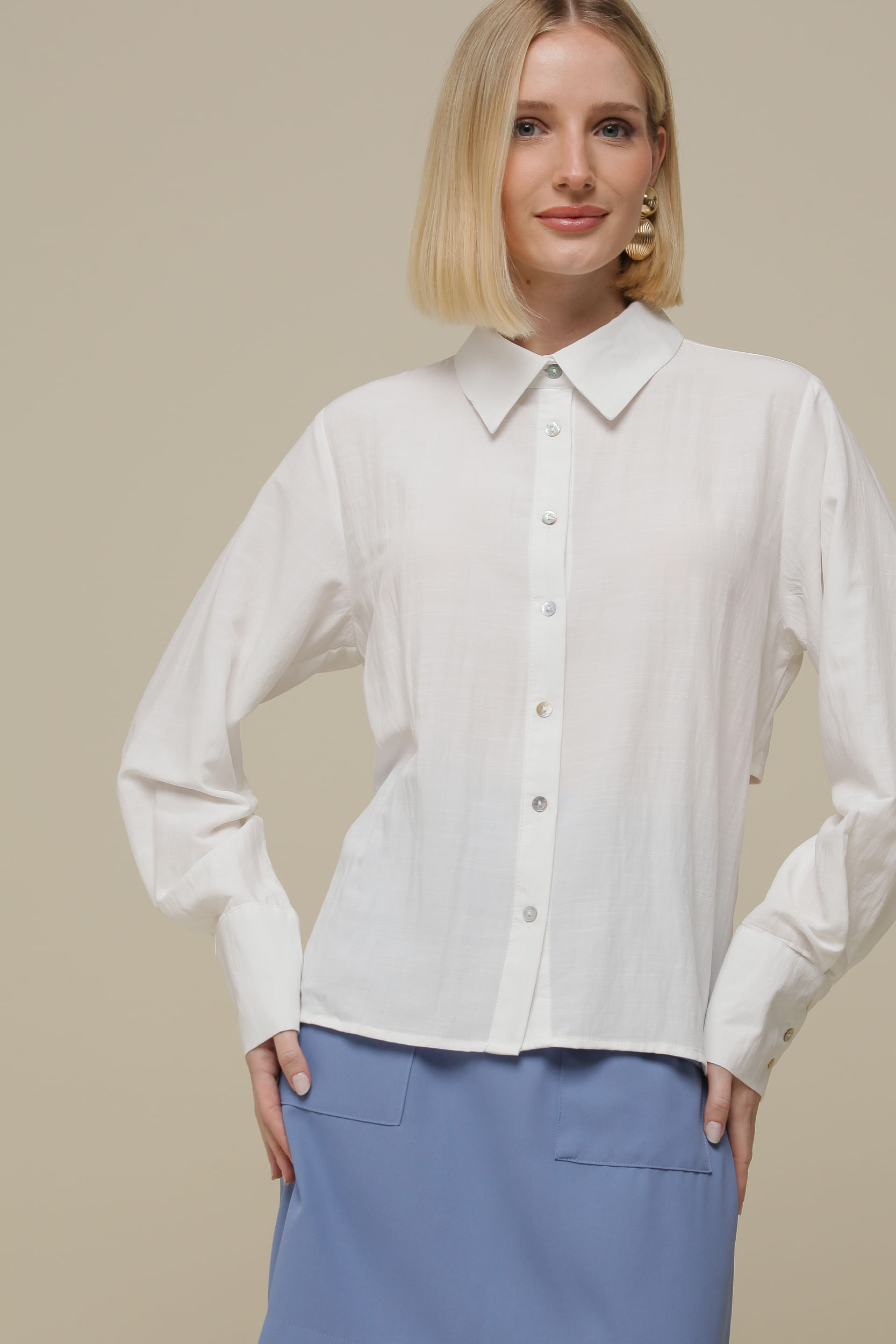9036387 - Camisa Social Torção Costas OFF-WHITE 9036387 - Camisa Social Torção Costas OFF-WHITE