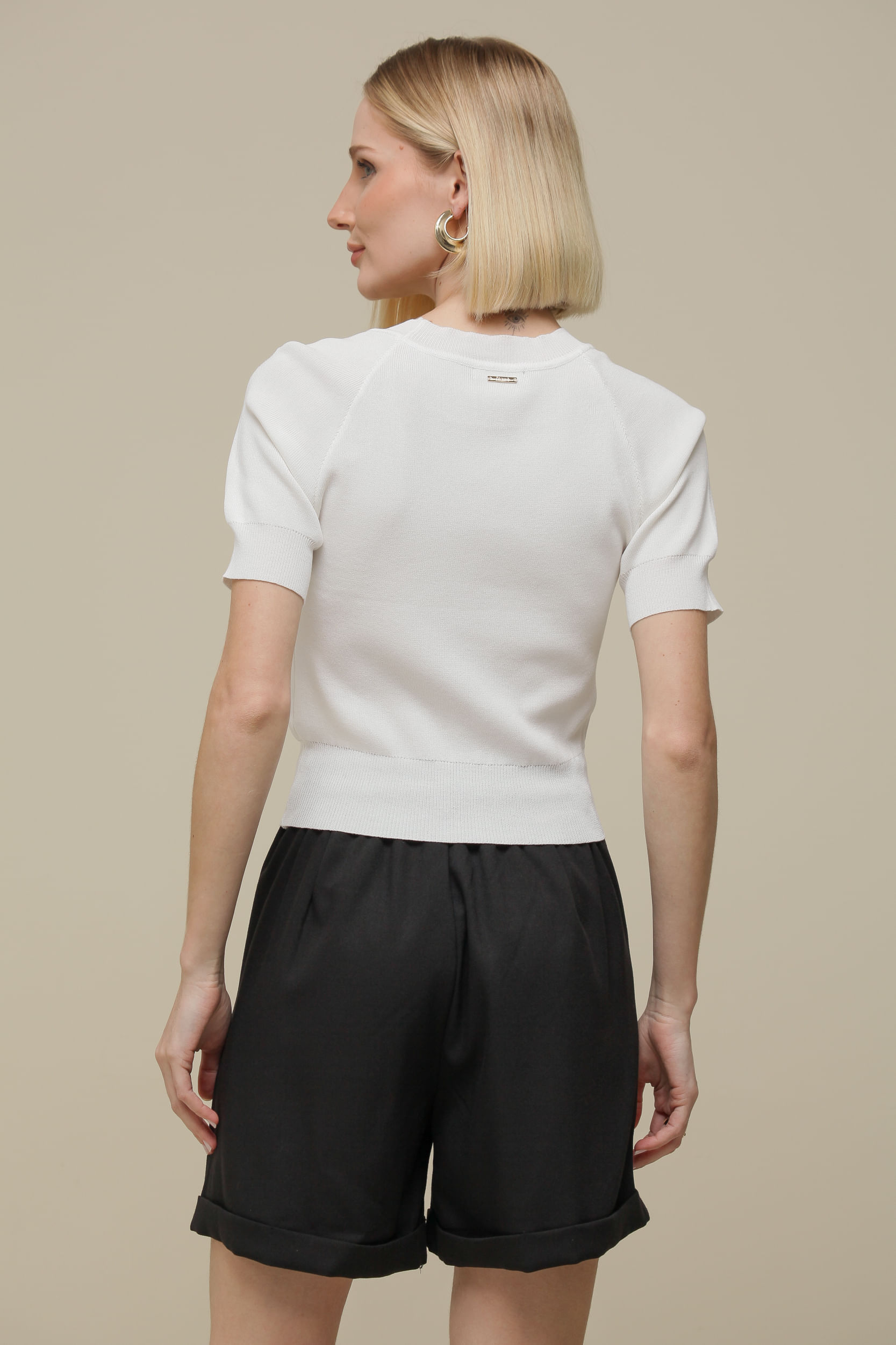 9036400 - Blusa Tricô Detalhes Botões OFF-WHITE 9036400 - Blusa Tricô Detalhes Botões OFF-WHITE