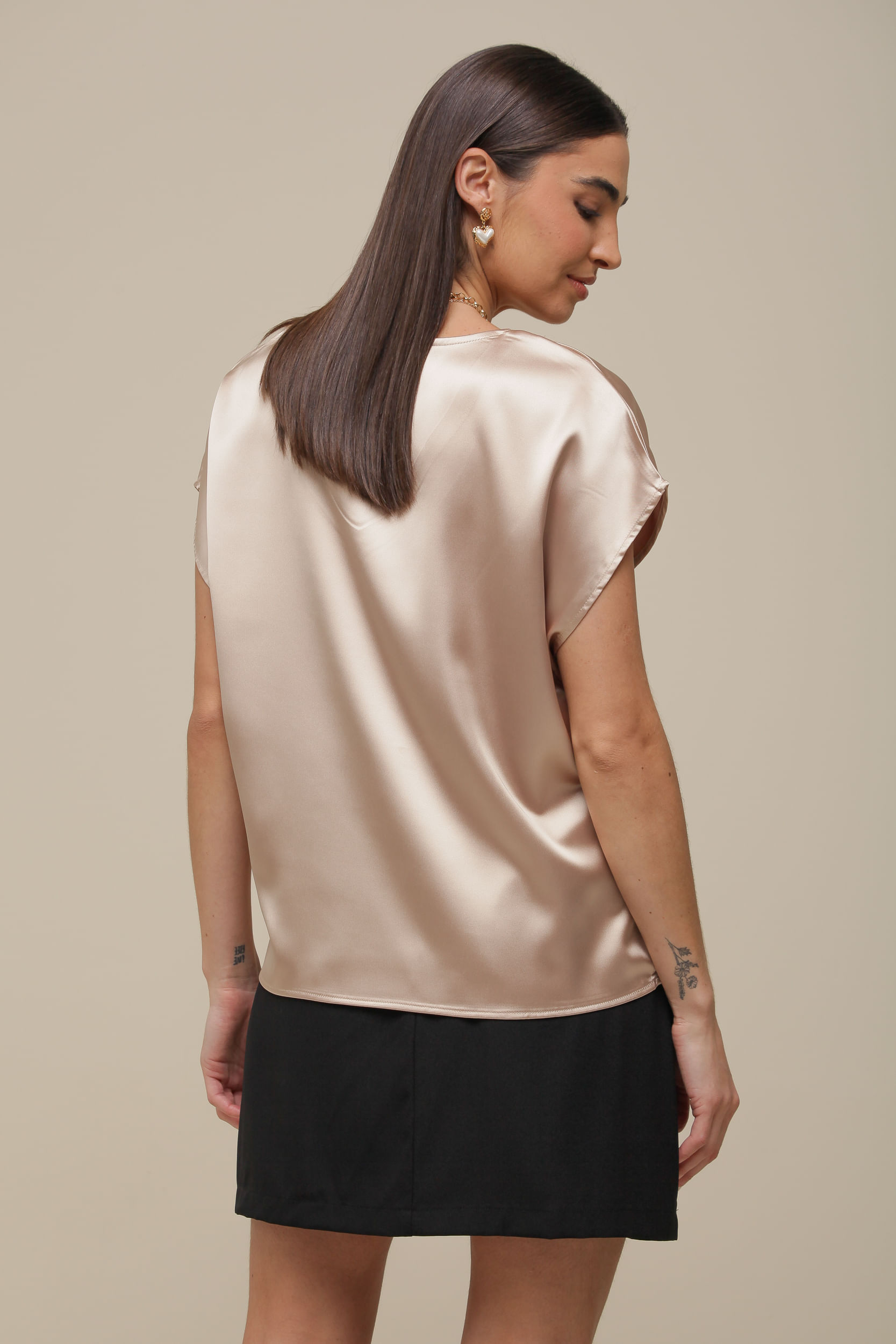 9036369 - Blusa Ampla Colar BEGE 9036369 - Blusa Ampla Colar BEGE