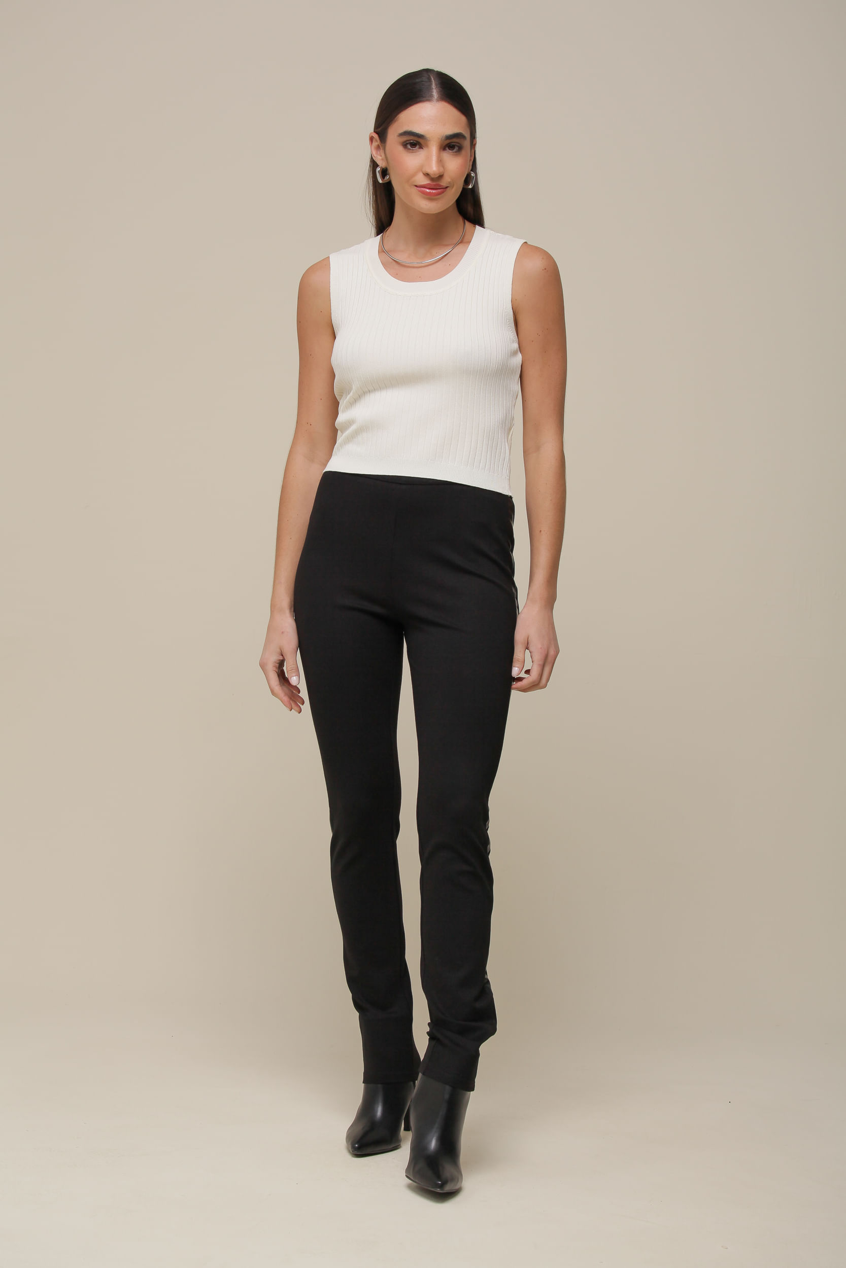 9036476 - Regata Cropped Tricô AREIA 9036476 - Regata Cropped Tricô AREIA