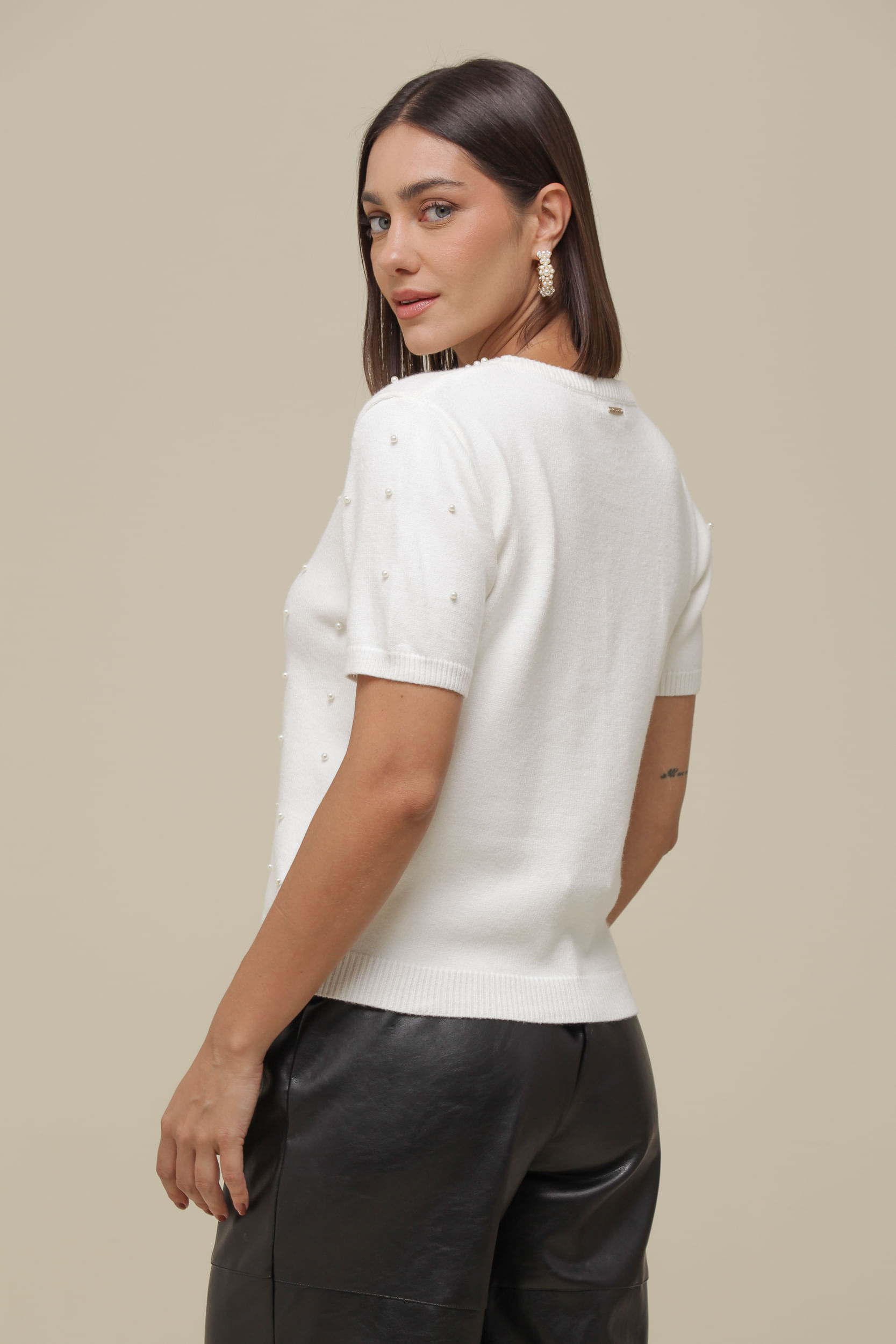 9036275 - Blusa Tricô Detalhes Pérolas OFF-WHITE 9036275 - Blusa Tricô Detalhes Pérolas OFF-WHITE