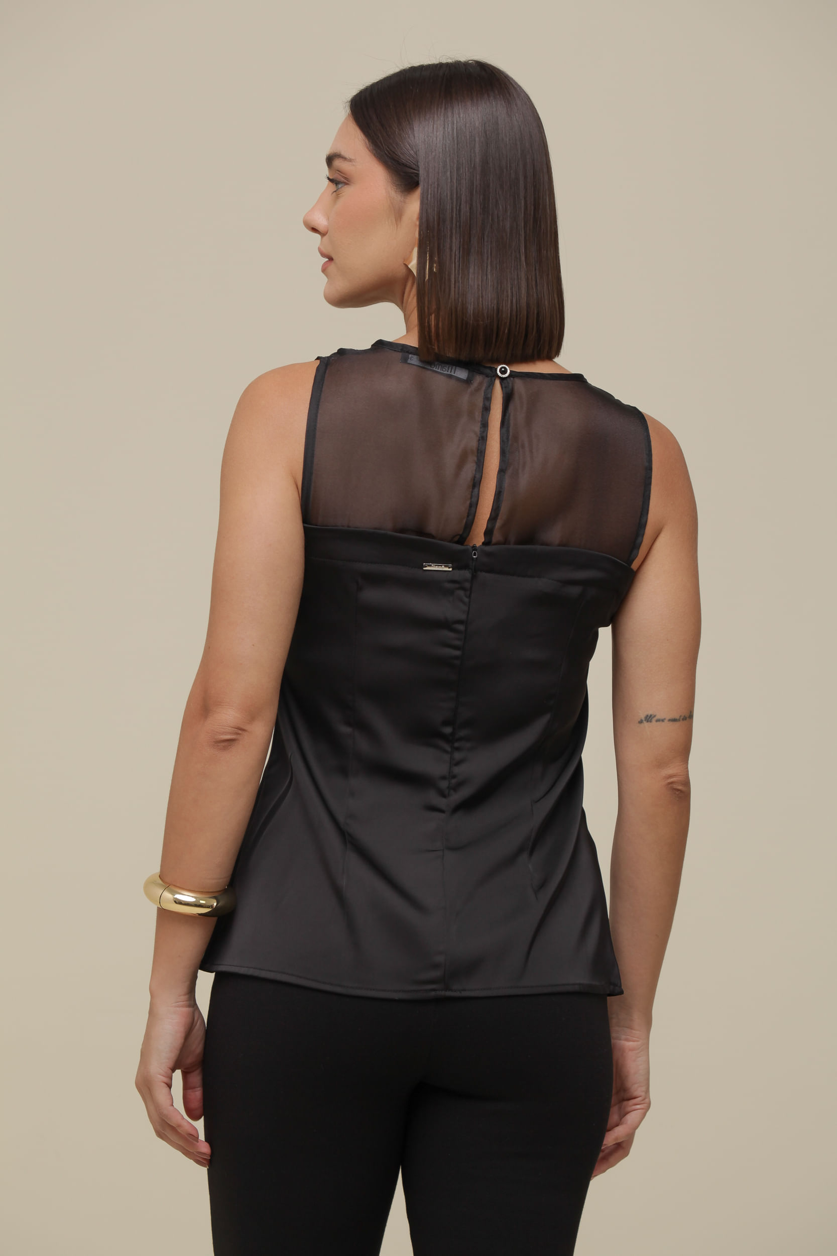 9036280 - Regata Cetim Com Detalhe Em Organza PRETO 9036280 - Regata Cetim Com Detalhe Em Organza PRETO