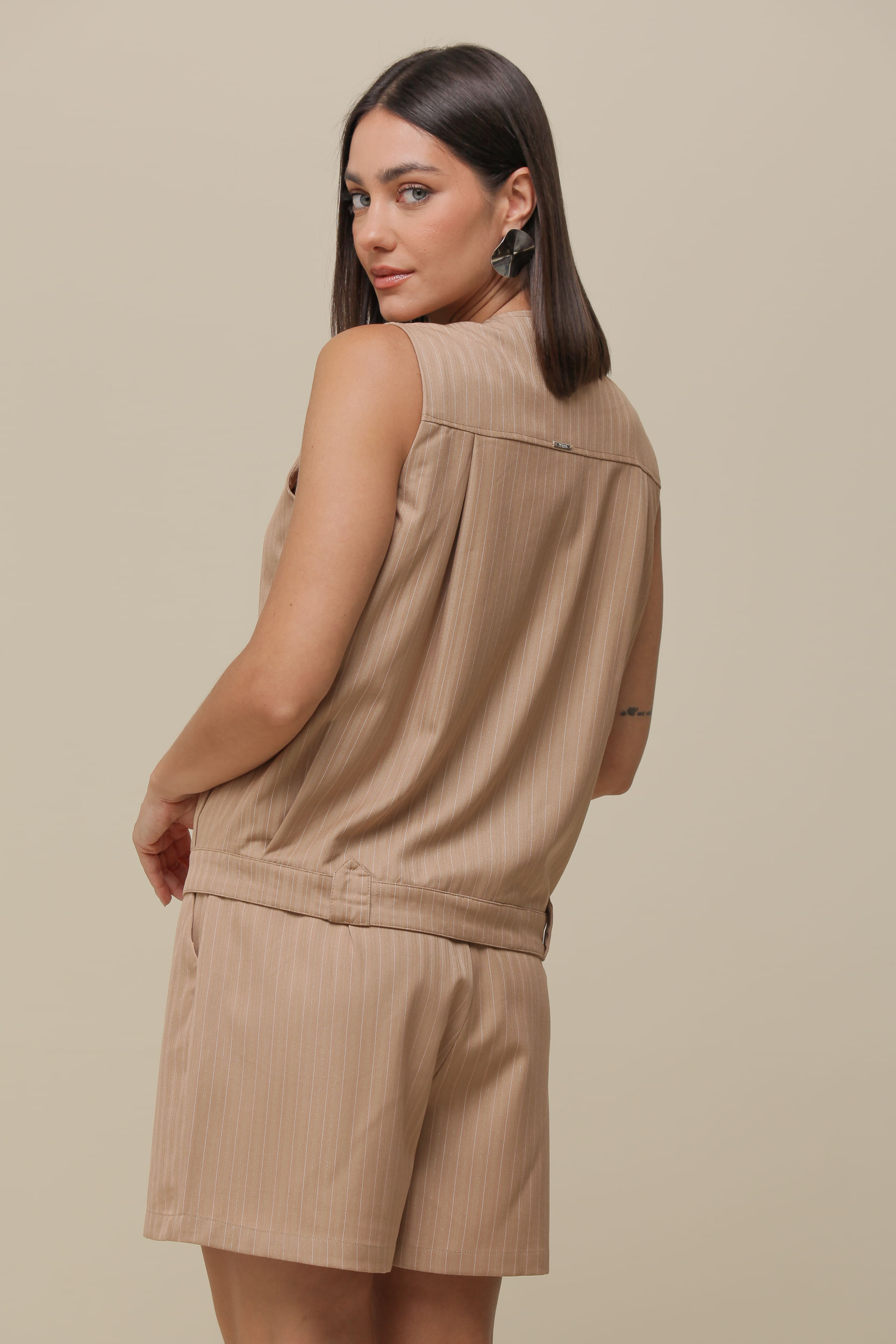 9036289 - Blusa Colete Risca De Giz BEGE 9036289 - Blusa Colete Risca De Giz BEGE
