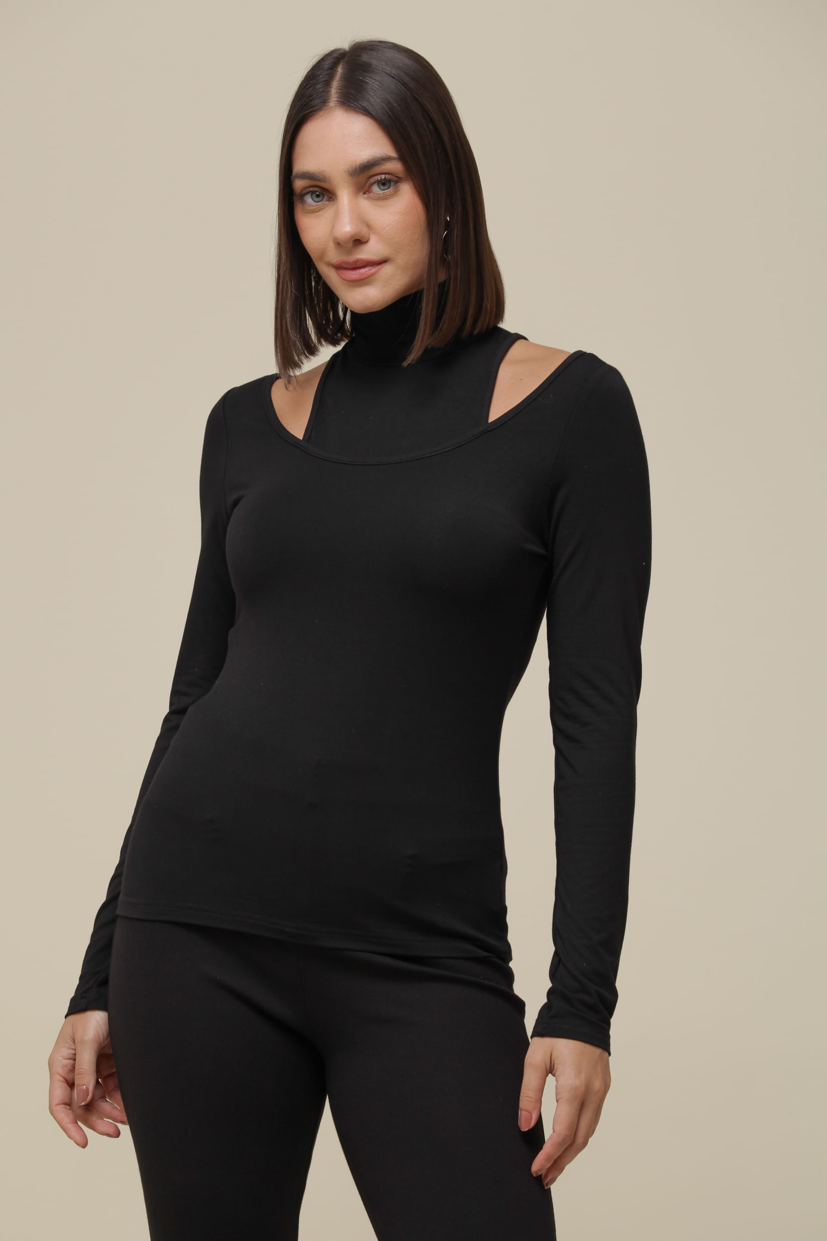 9036518 - Blusa Malha Gola Alta Recortes Ombro PRETO 9036518 - Blusa Malha Gola Alta Recortes Ombro PRETO