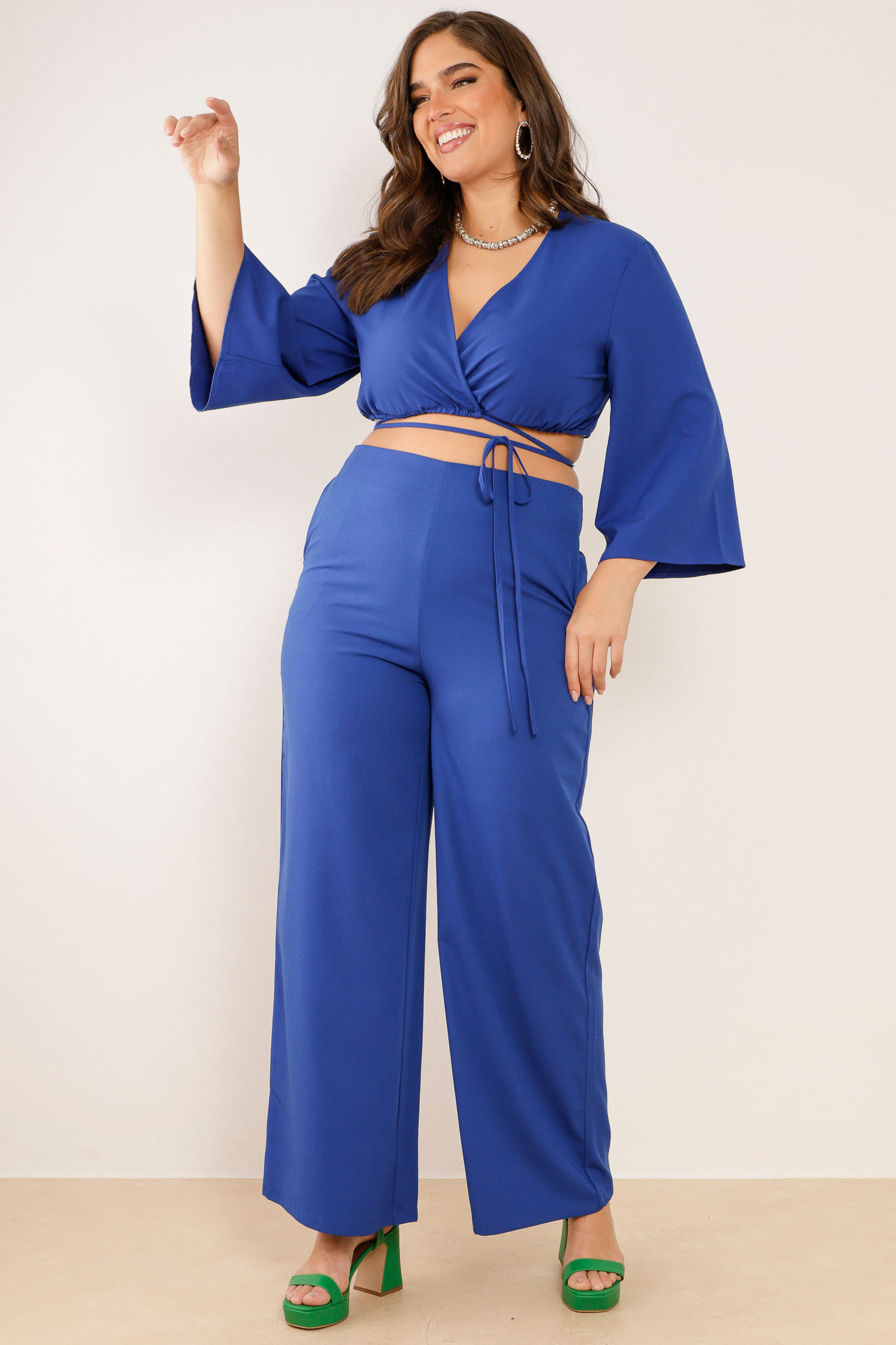 9033542 - Blusa Cropped Amarração Cruzada AZUL 9033542 - Blusa Cropped Amarração Cruzada AZUL